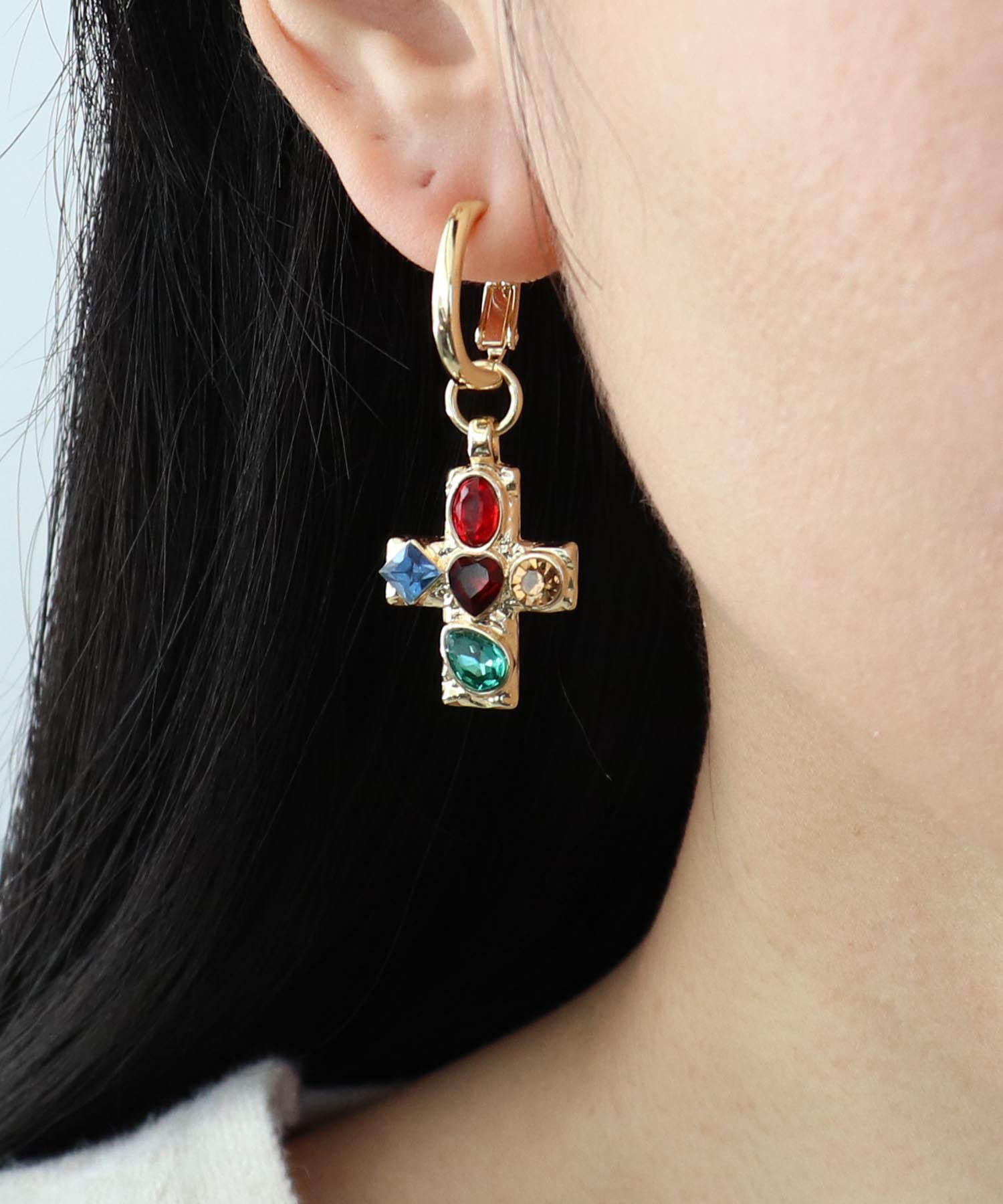 マルチストーンクロスイヤリング