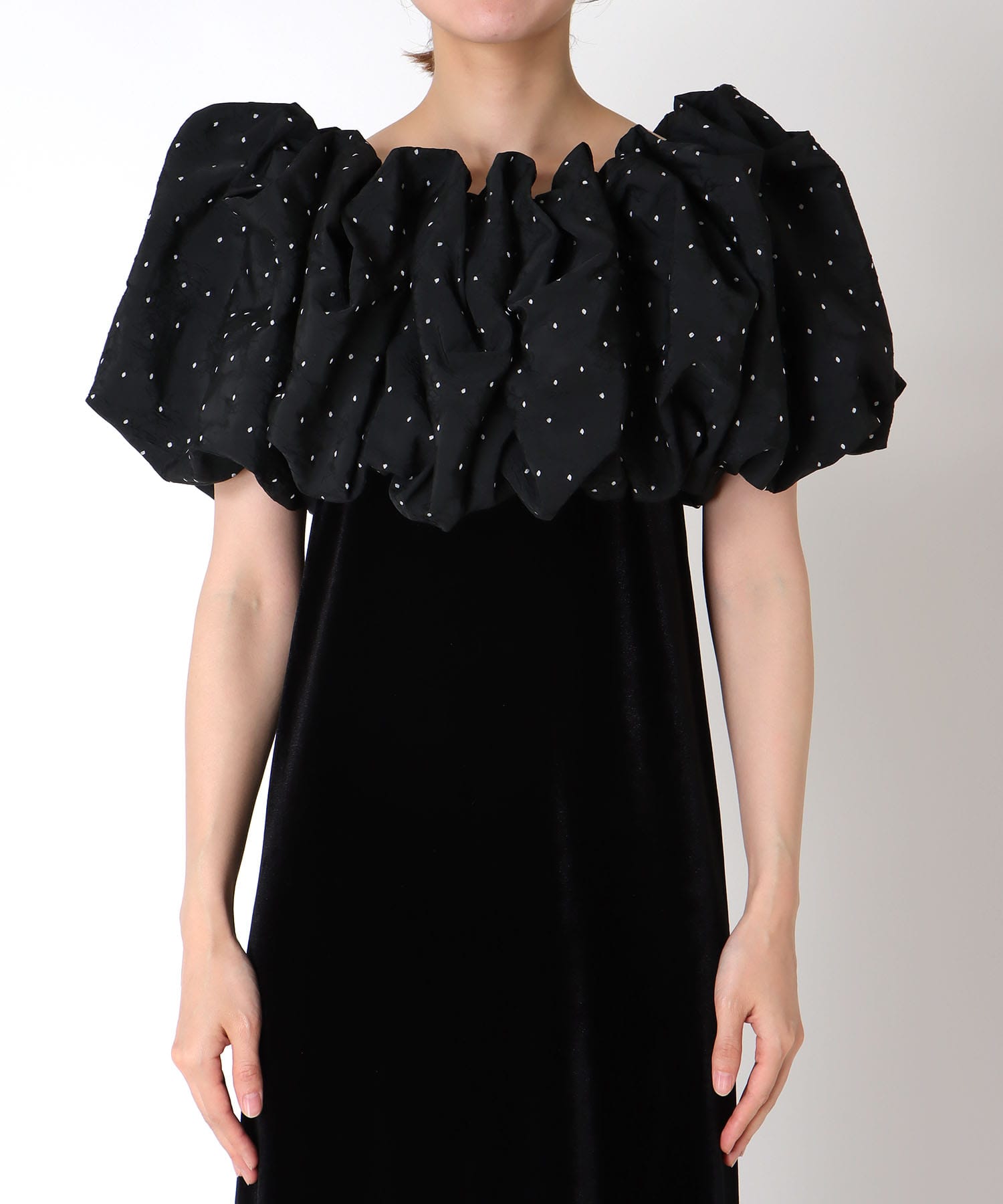 cloud-like baloon tops