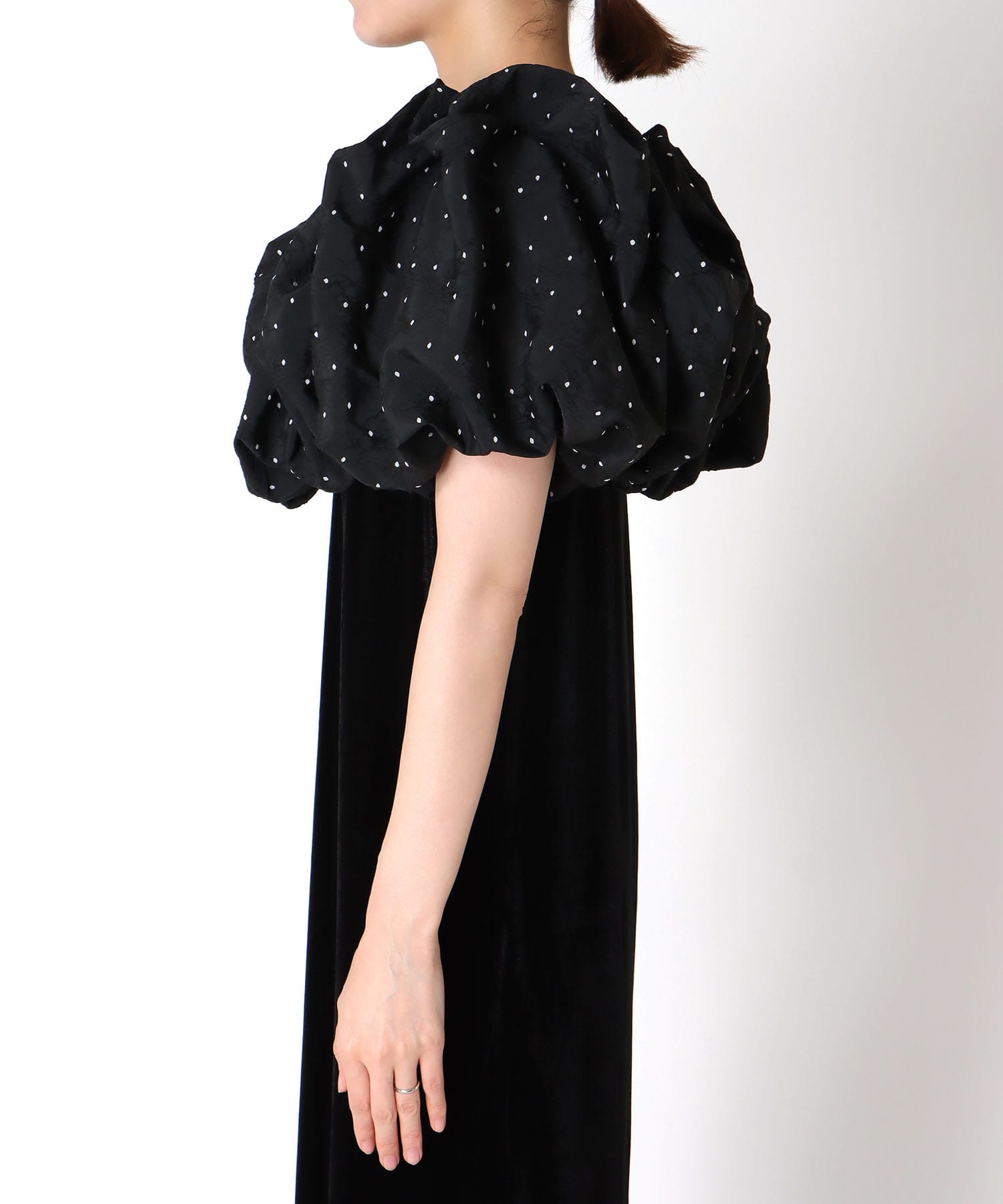 cloud-like baloon tops