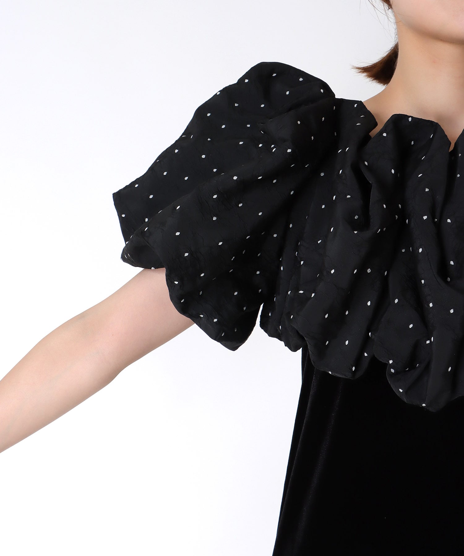 cloud-like baloon tops