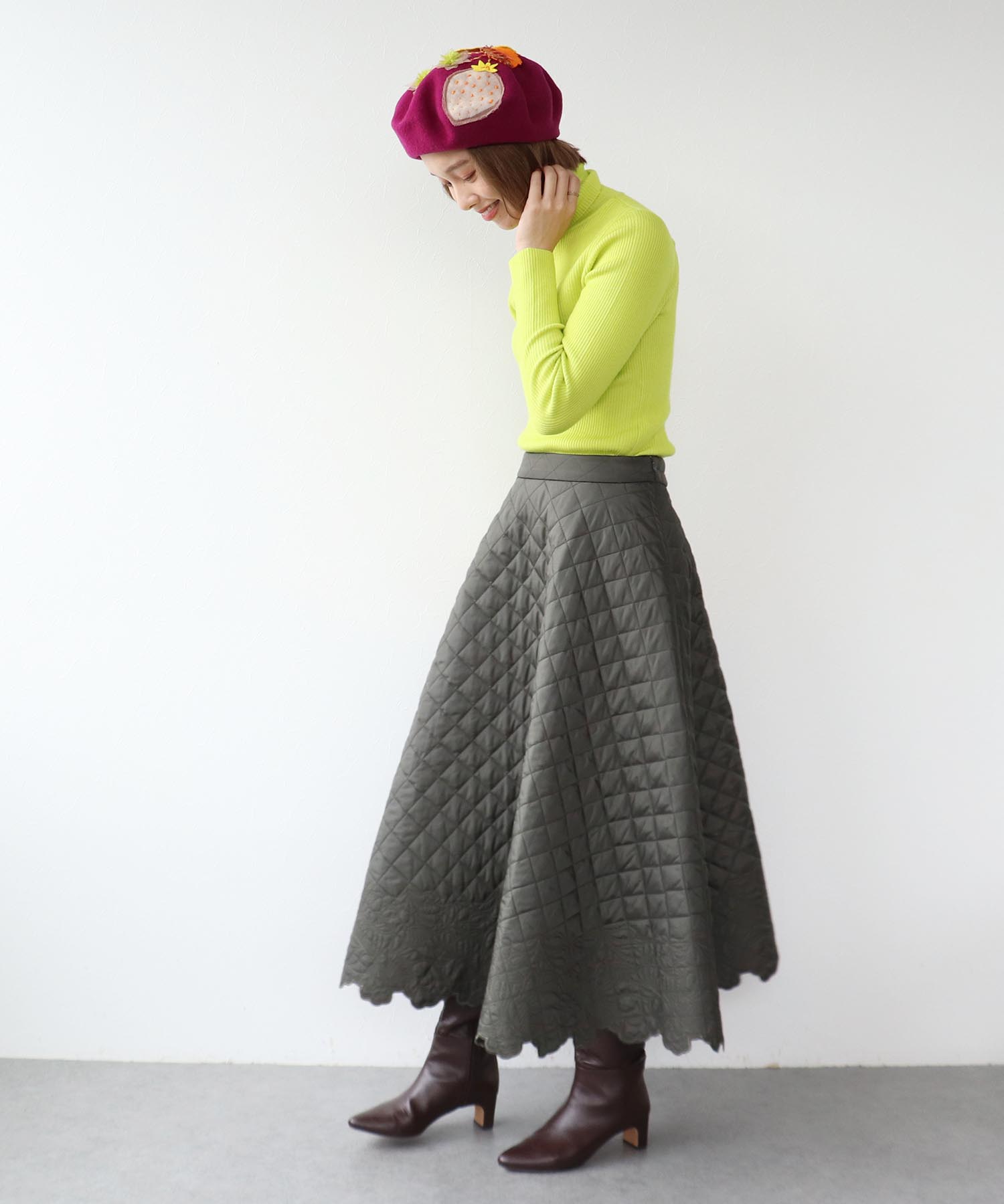 キルティング刺繍スカート