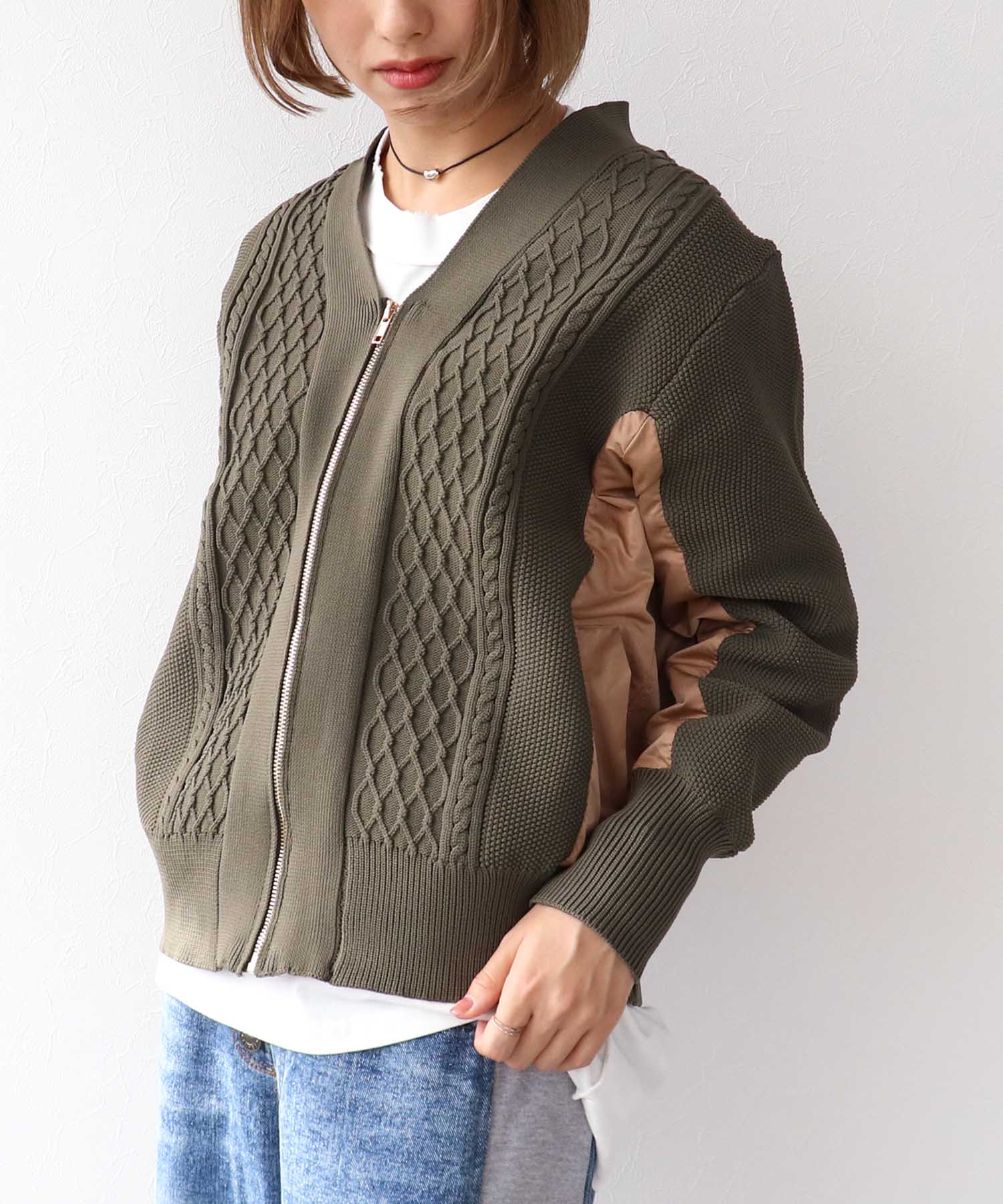ケーブル布帛ドッキングZIPブルゾン