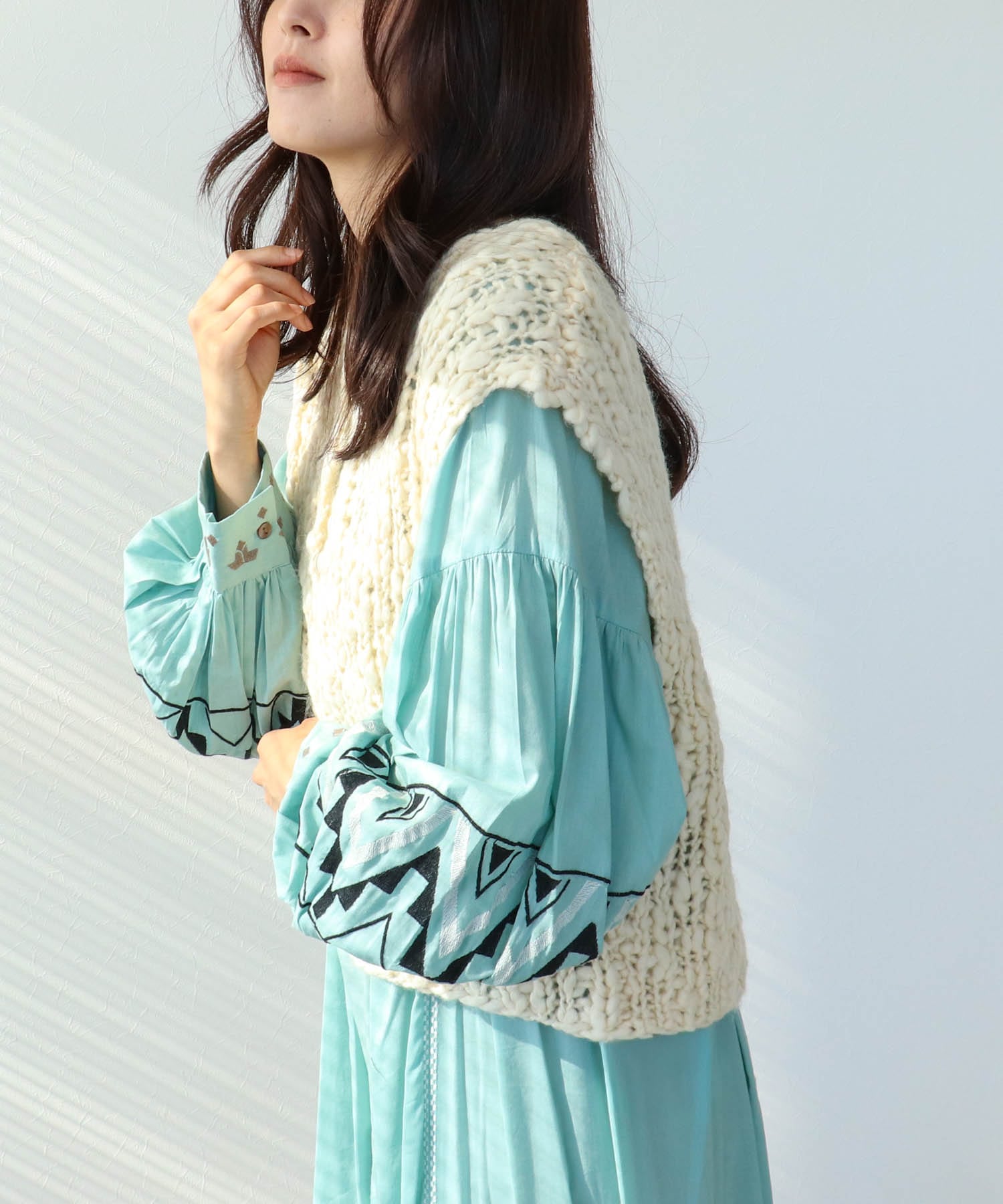 ハンドニットベスト