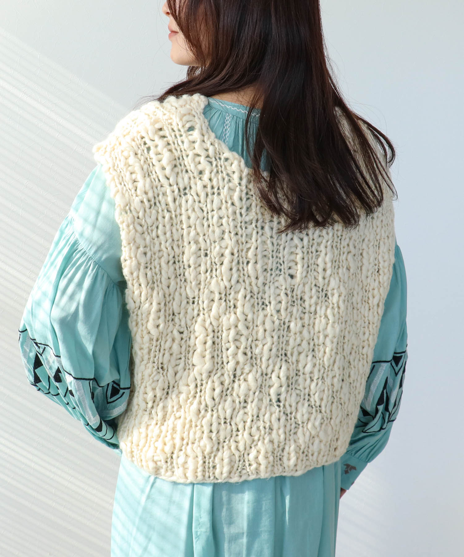 ハンドニットベスト