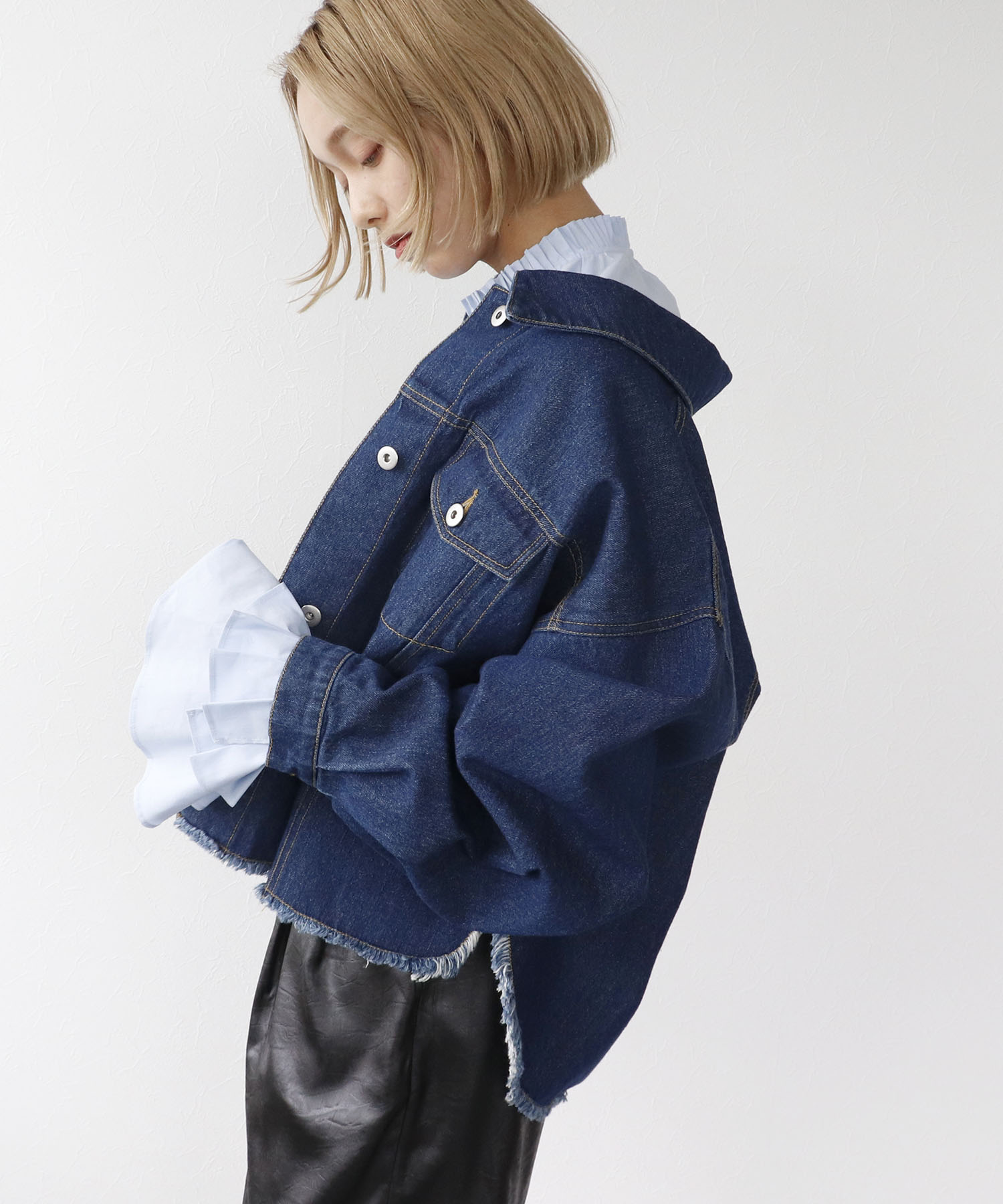 FRINGE DENIM JACKET