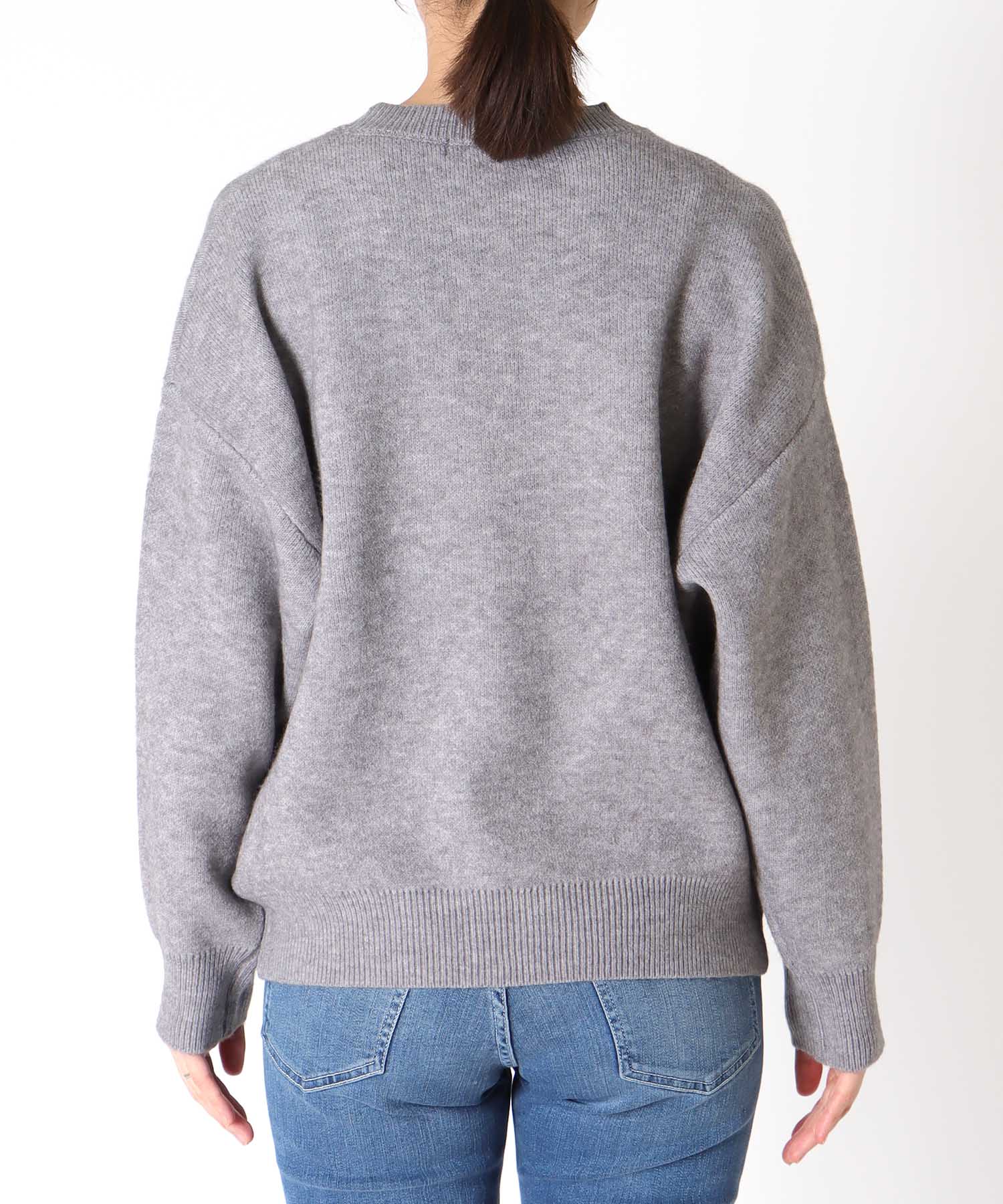 【WEB先行発売】チュール刺繍ロゴニットプルオーバー