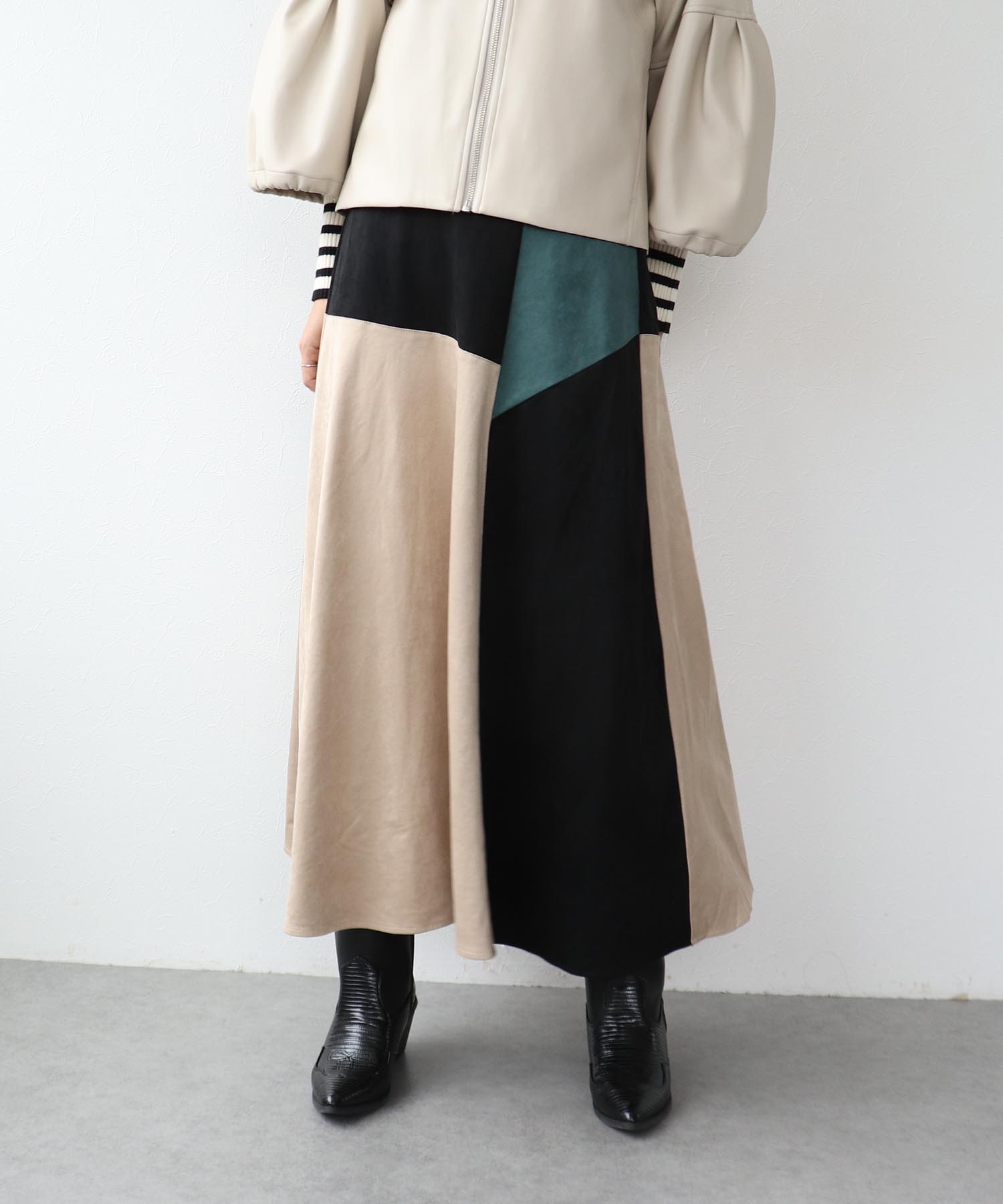 バイカラースエードスカート
