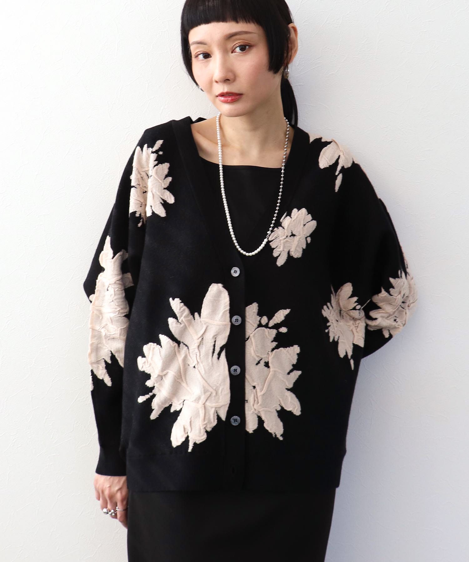 フラワージャガードドルマンカーディガン