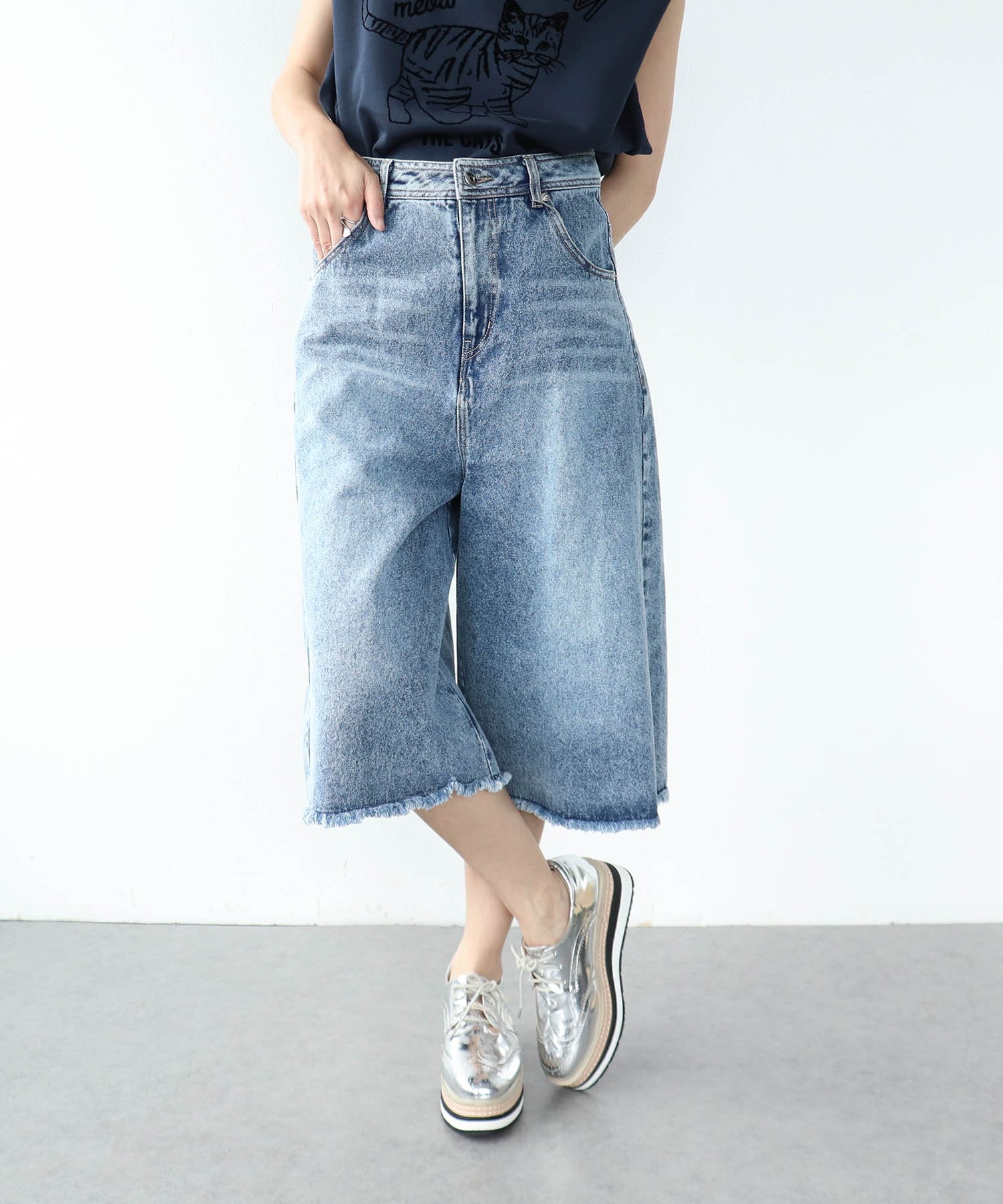 デニムハーフパンツ
