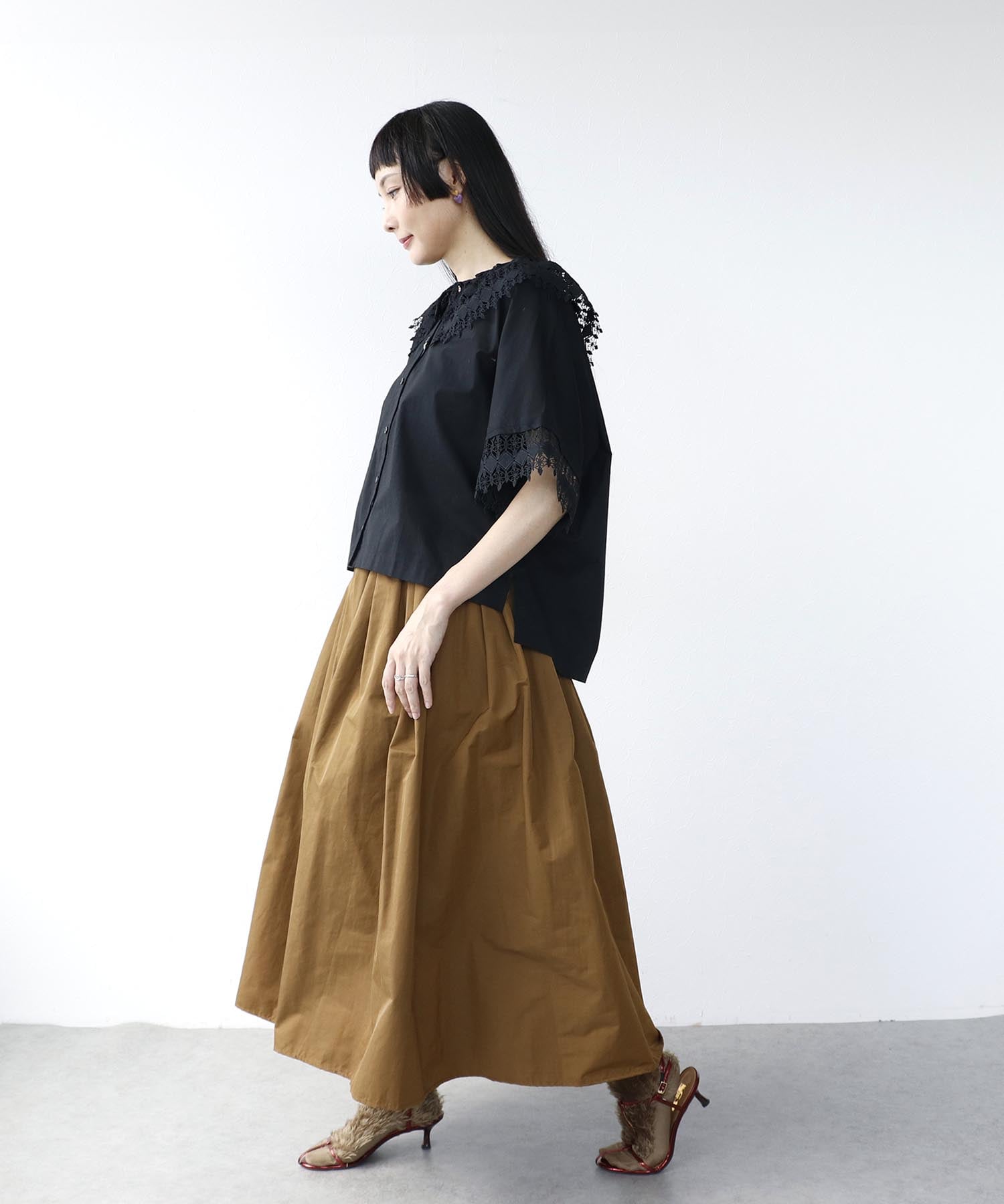 タフタギャザースカート