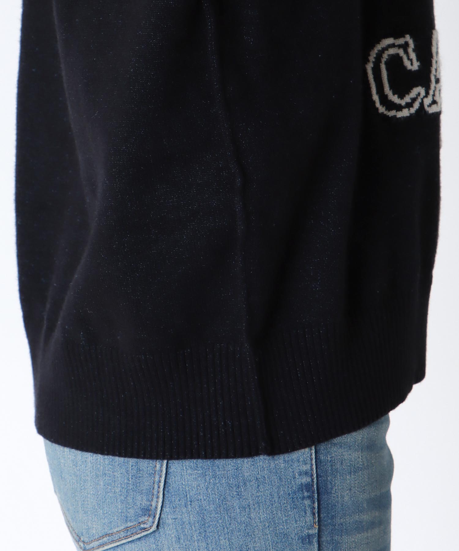 ネコジャガードニットプルオーバー