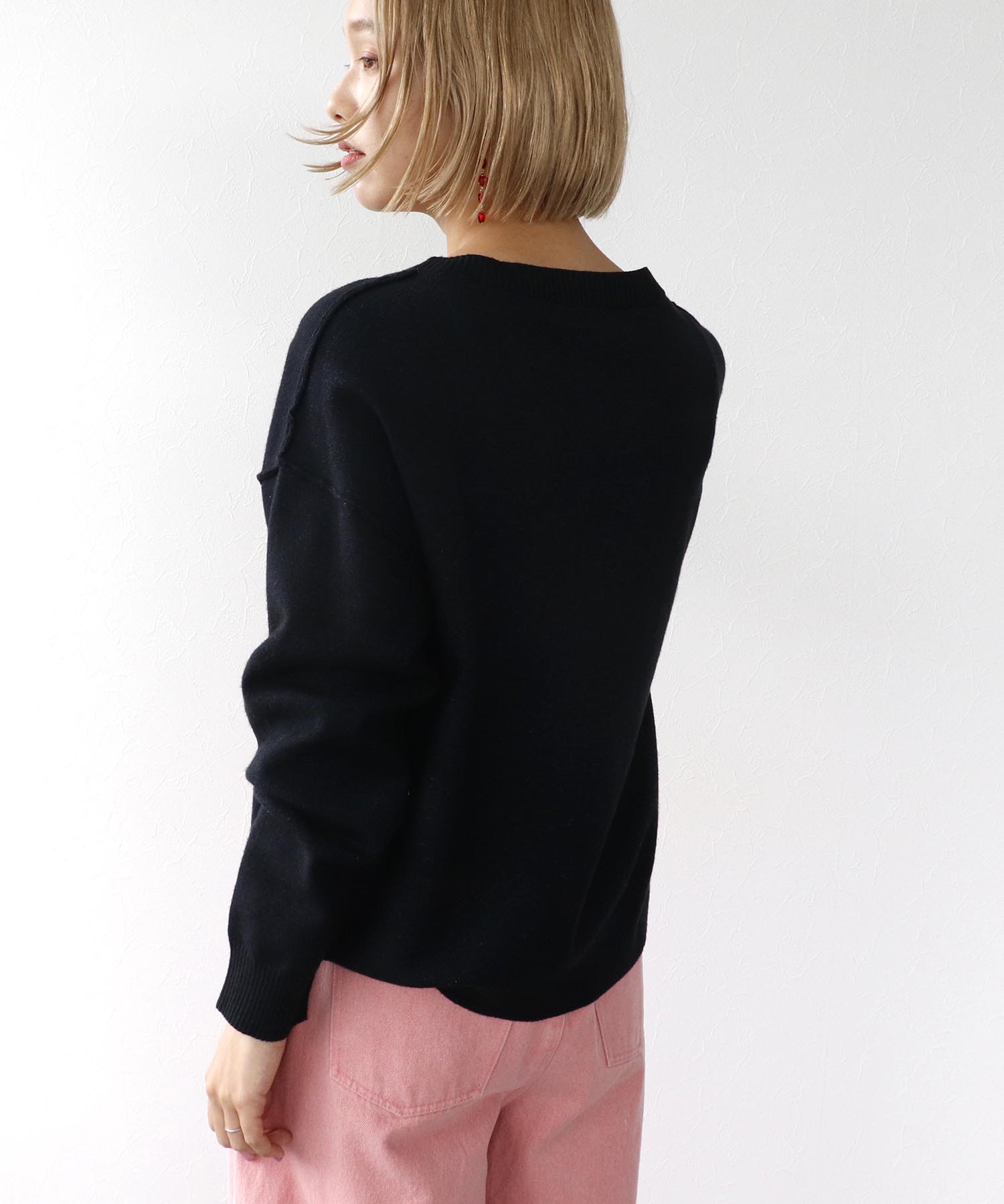 ネコジャガードニットプルオーバー