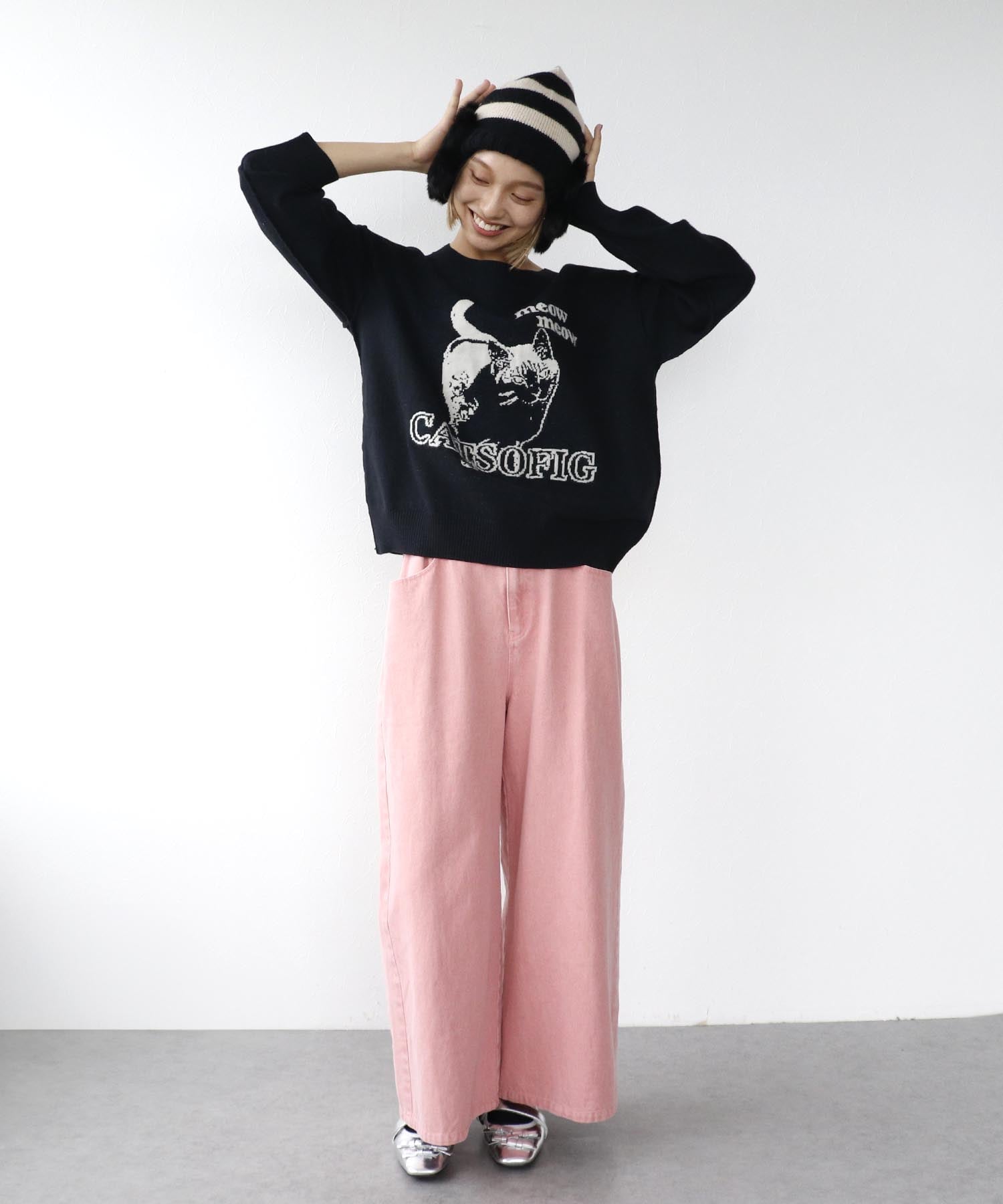 ネコジャガードニットプルオーバー