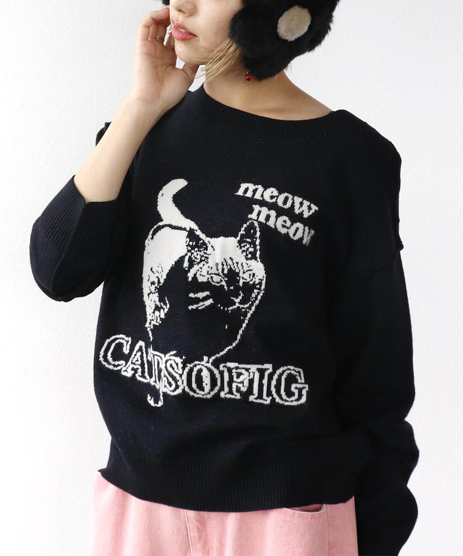 ネコジャガードニットプルオーバー