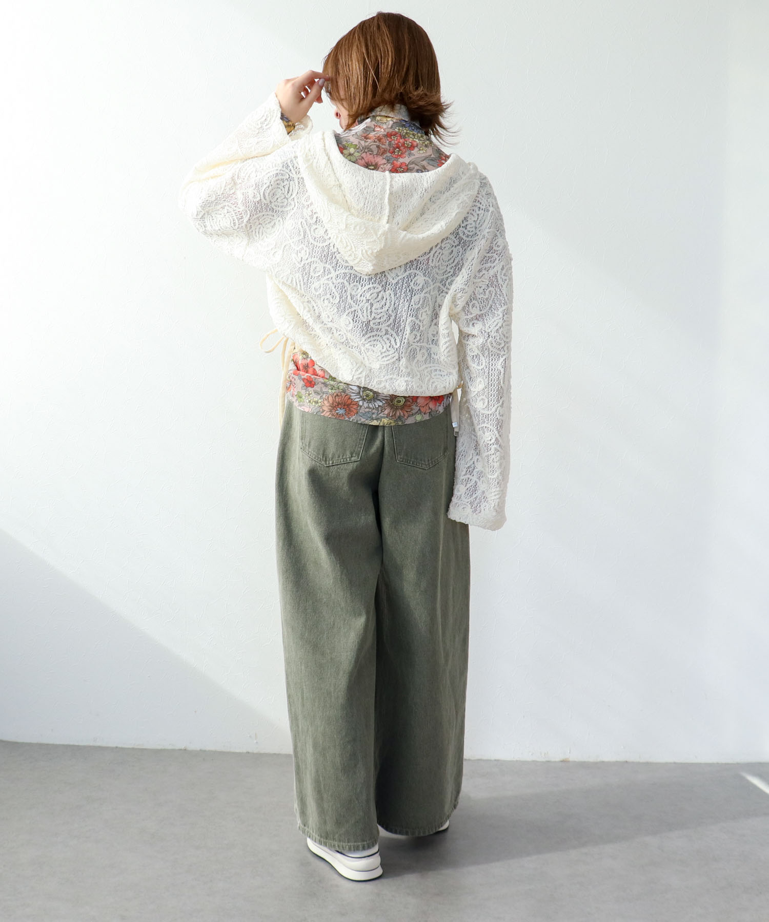 レトロフラワー柄シアープルオーバー