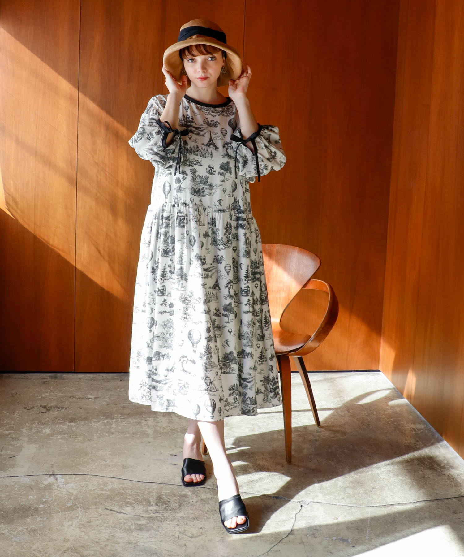 ビンテージ風景柄ワンピース