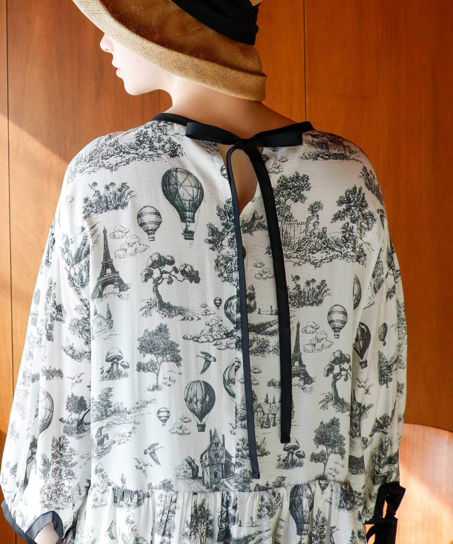 ビンテージ風景柄ワンピース