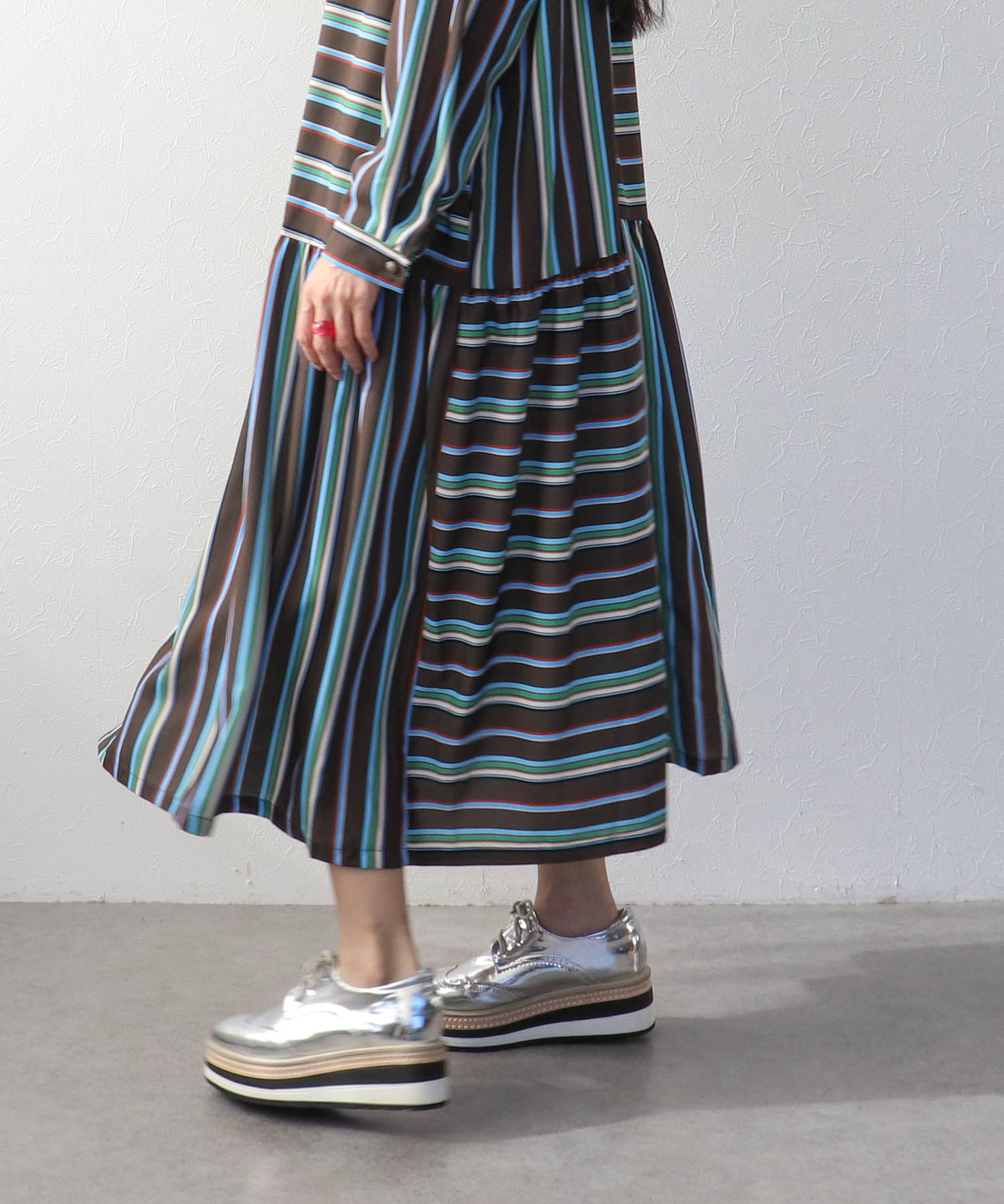 ランダムストライプ柄切替ワンピース