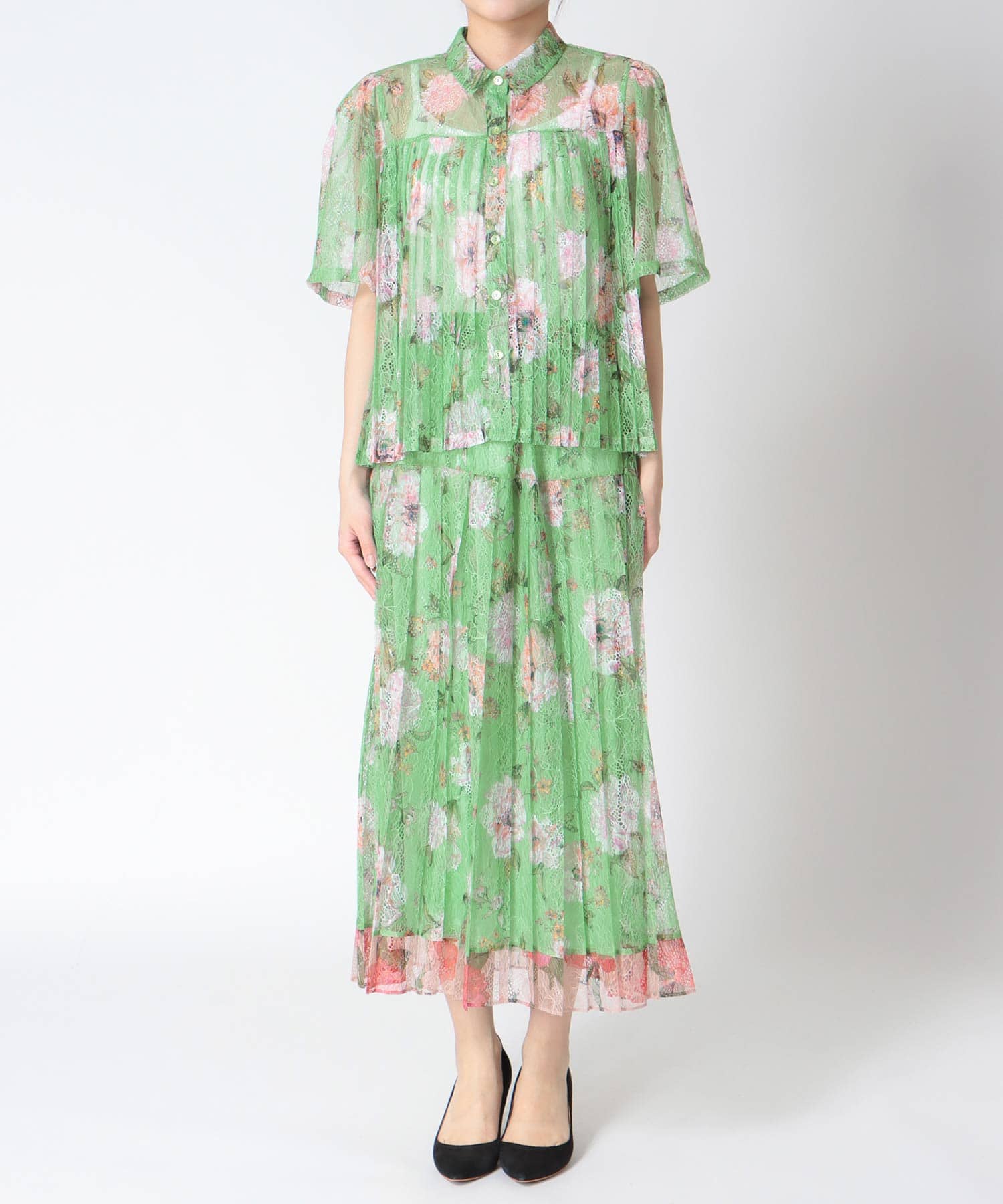 〔お家で試着〕ボカシフラワーレースプリーツブラウス