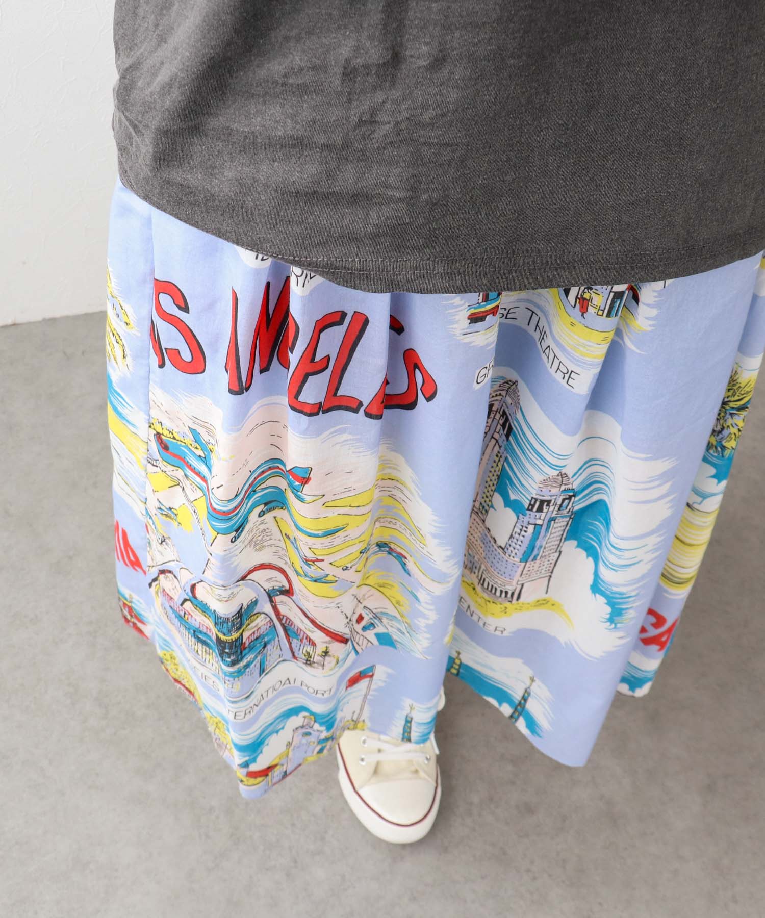 レトロヴィンテージ柄スカート