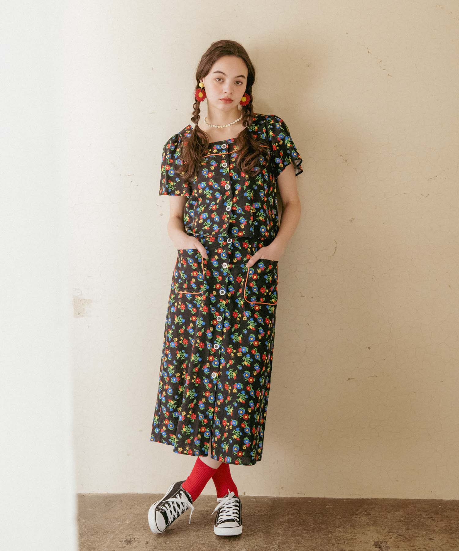 ≪4/16(木)予約開始≫レトロフラワー柄フロントボタンブラウス