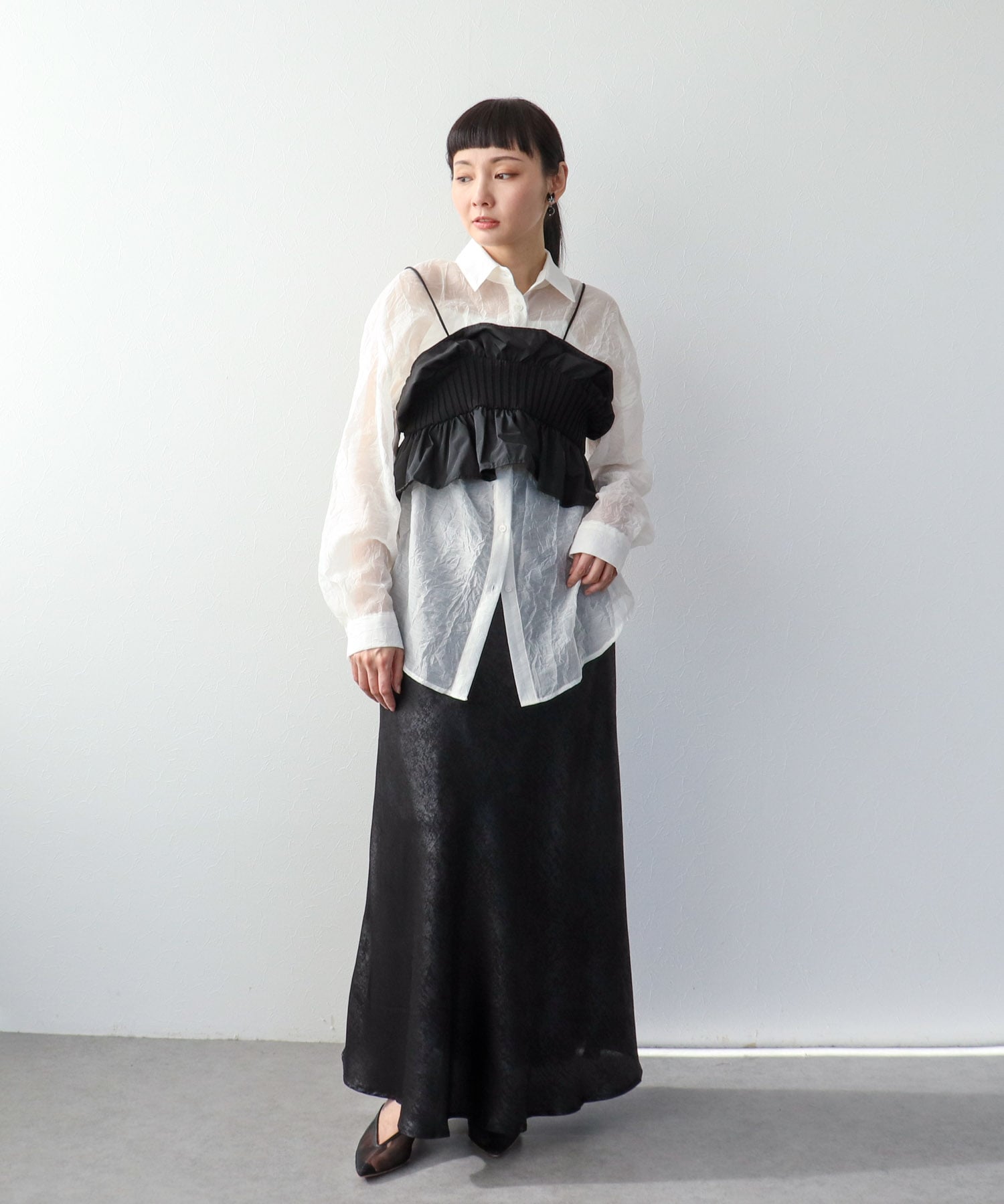 シンプルロングスカート