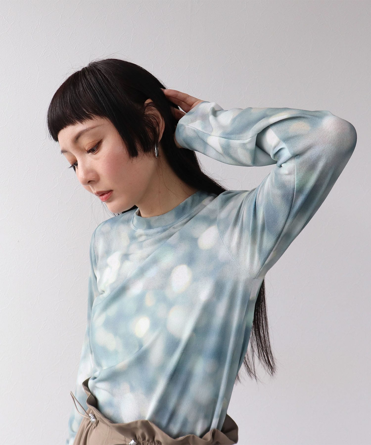 ブラー加工シアープルオーバー