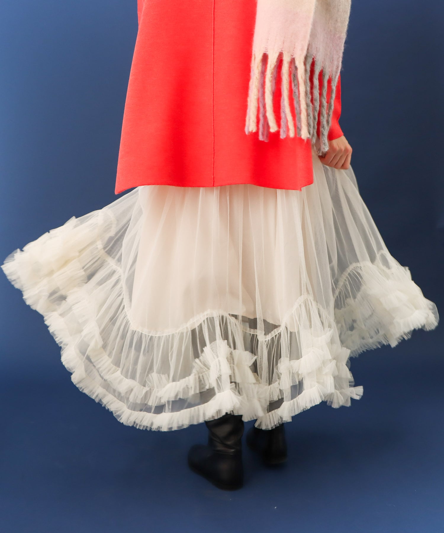 裾ランダムフリルチュールスカート