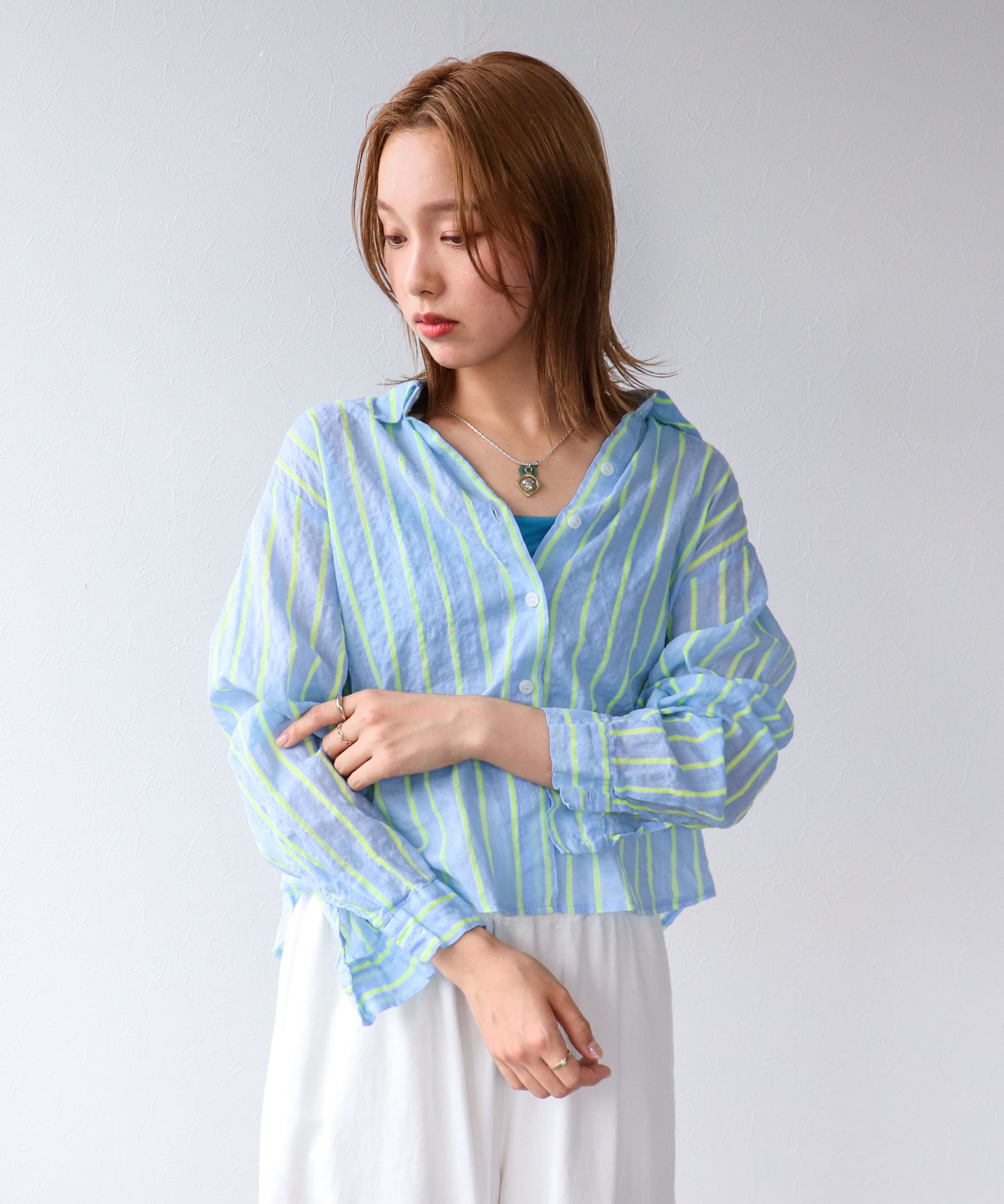 蛍光ストライプ柄シャツ