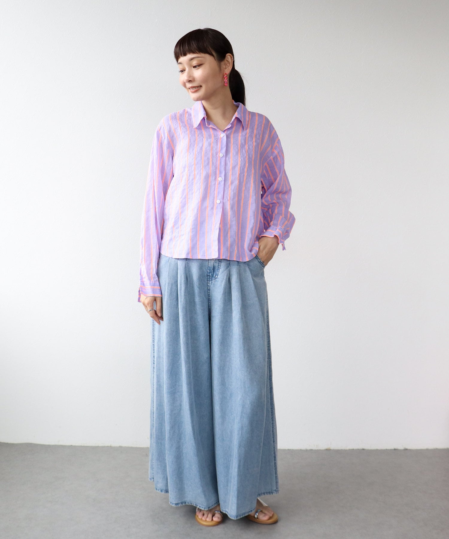 蛍光ストライプ柄シャツ