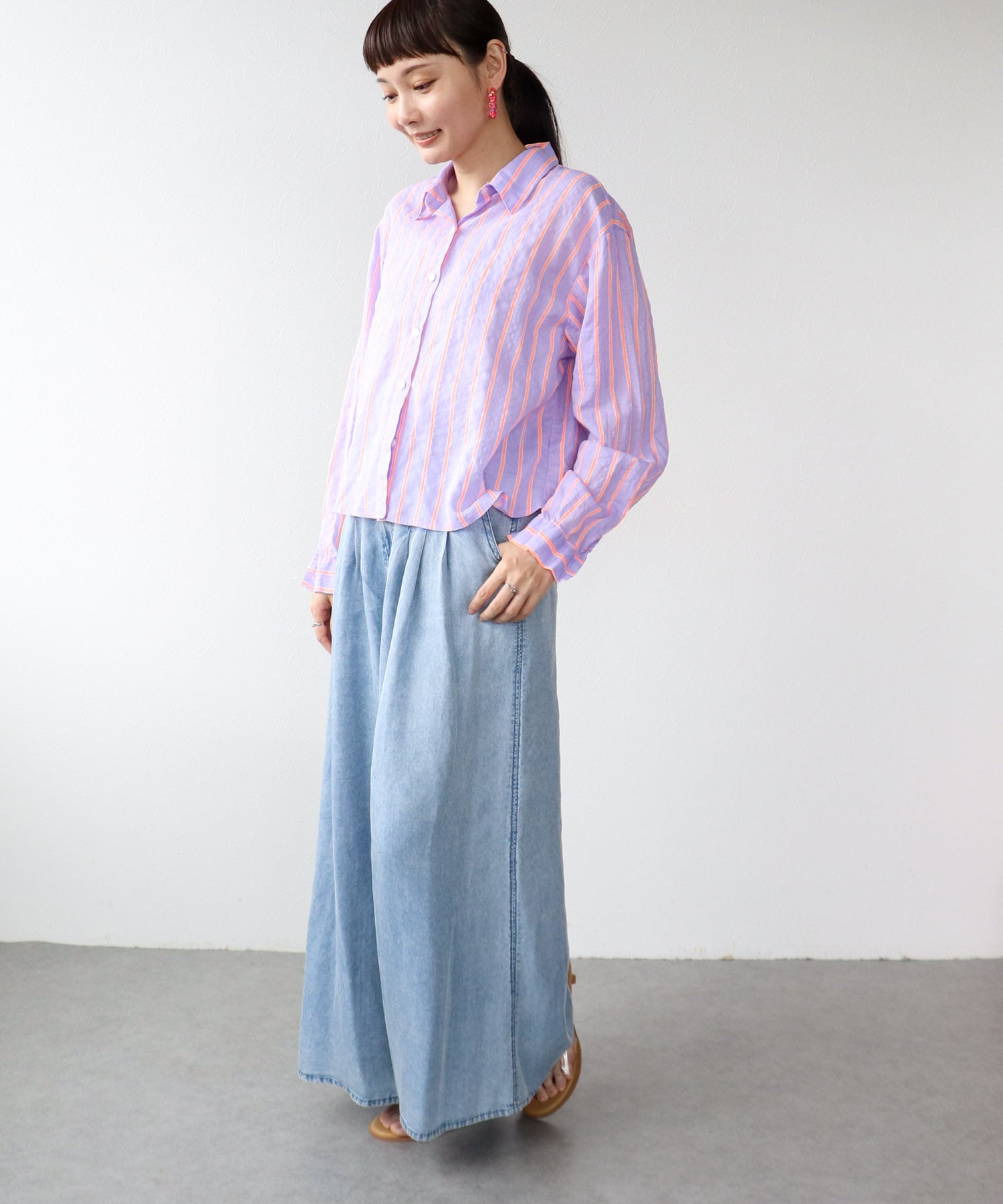 蛍光ストライプ柄シャツ