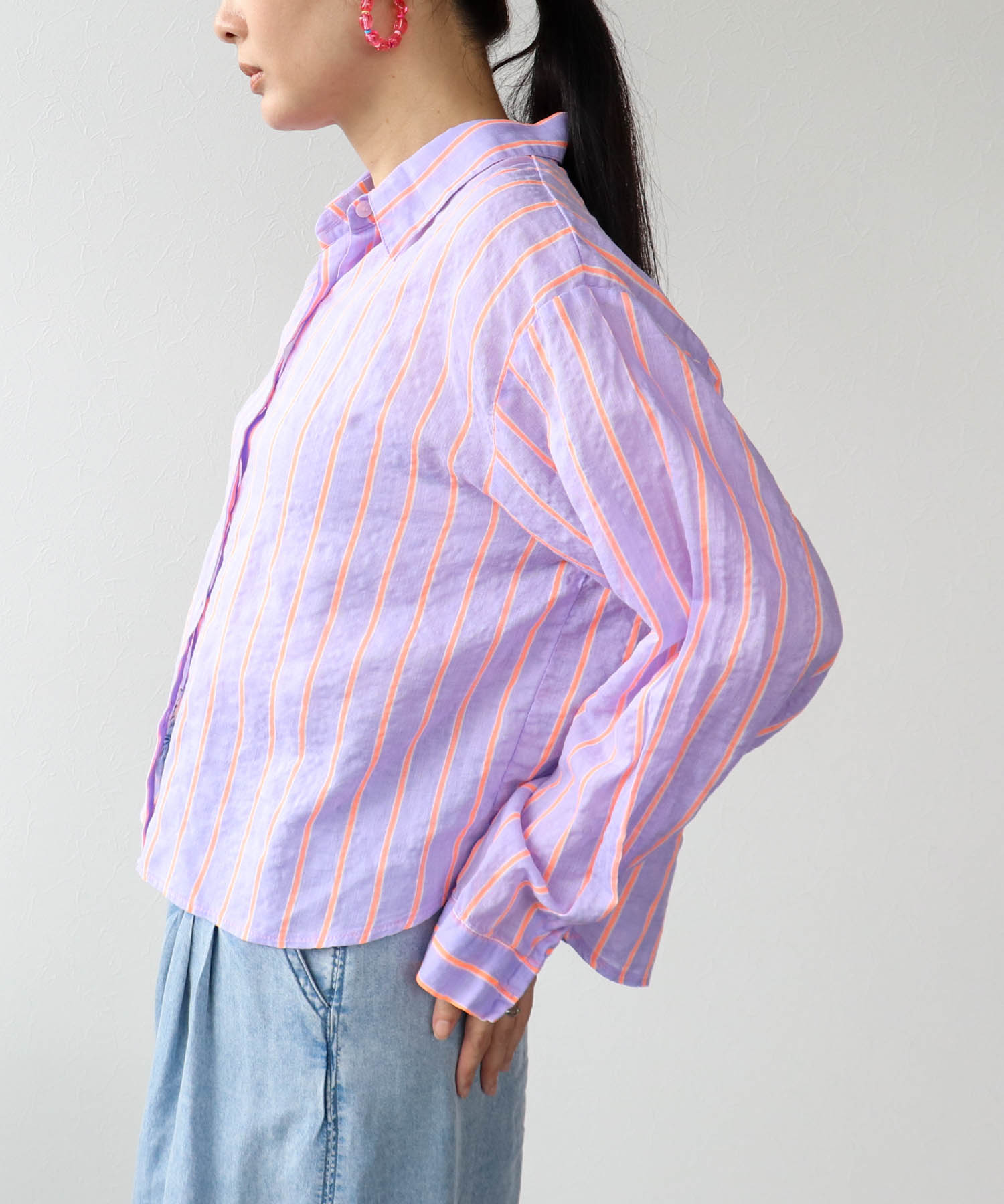 蛍光ストライプ柄シャツ