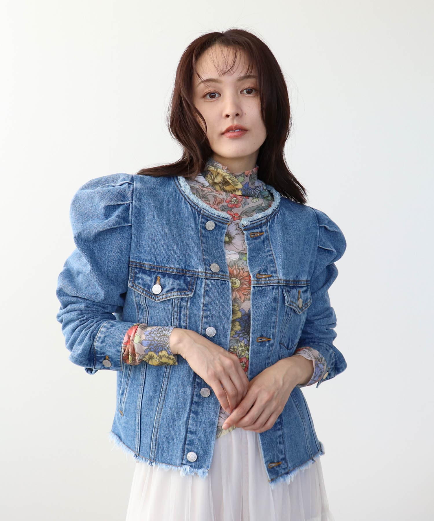 カラーレスデニムジャケット