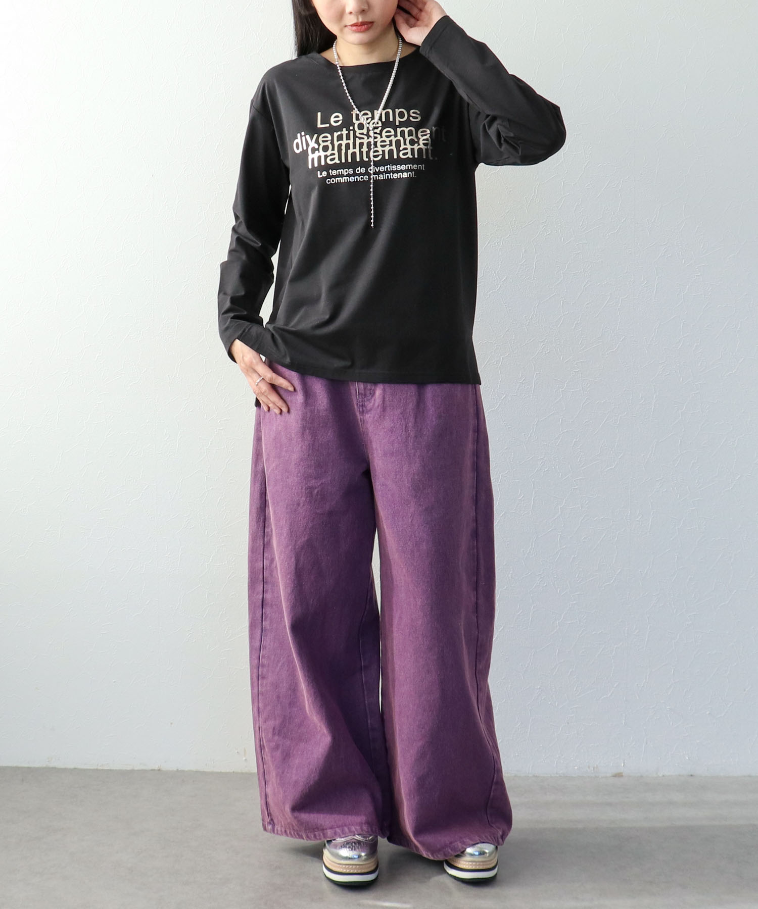 ピンクシルバー箔プリントロンT