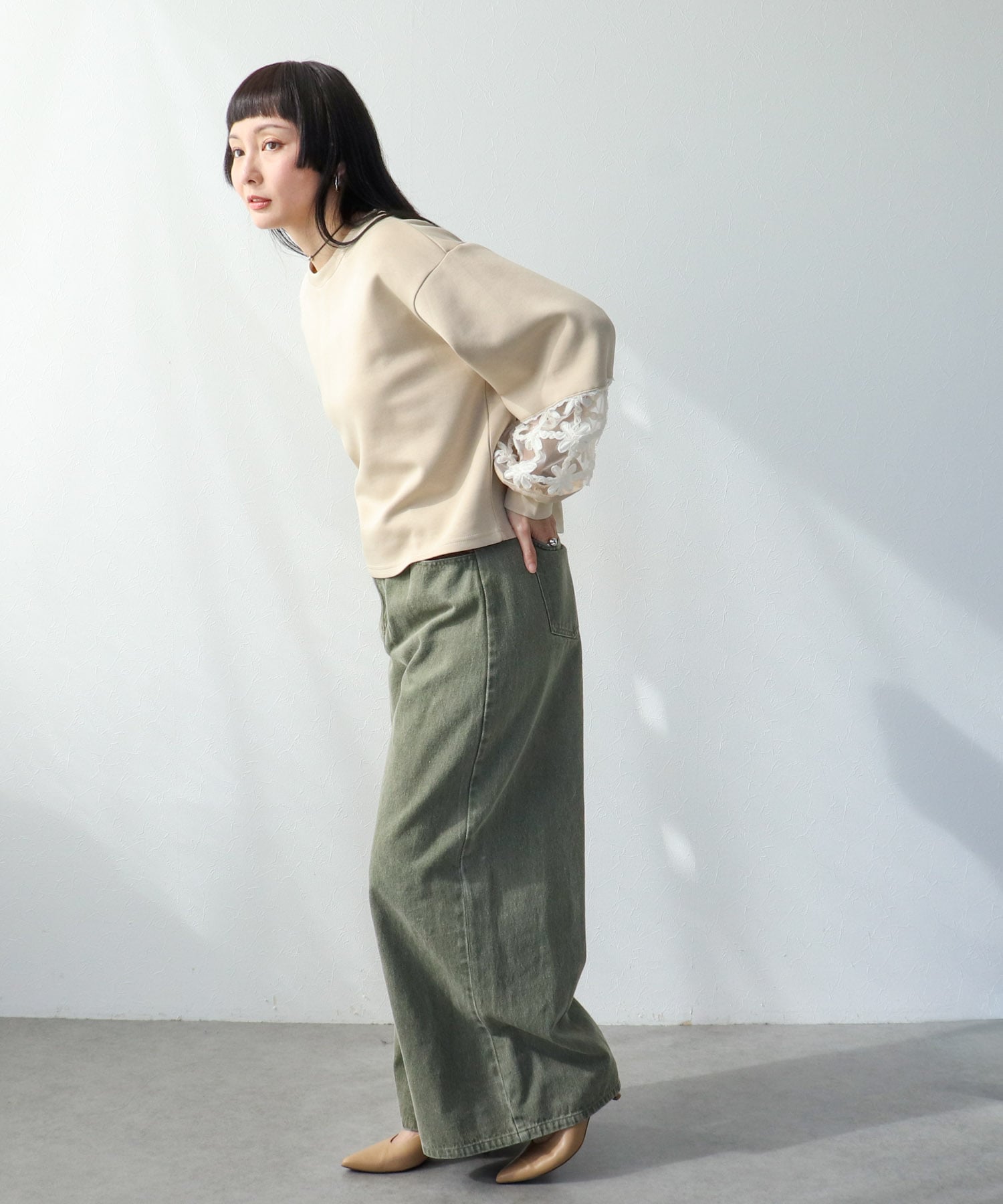 立体レース切替プルオーバー