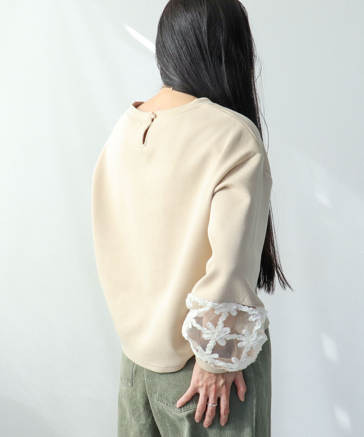 立体レース切替プルオーバー