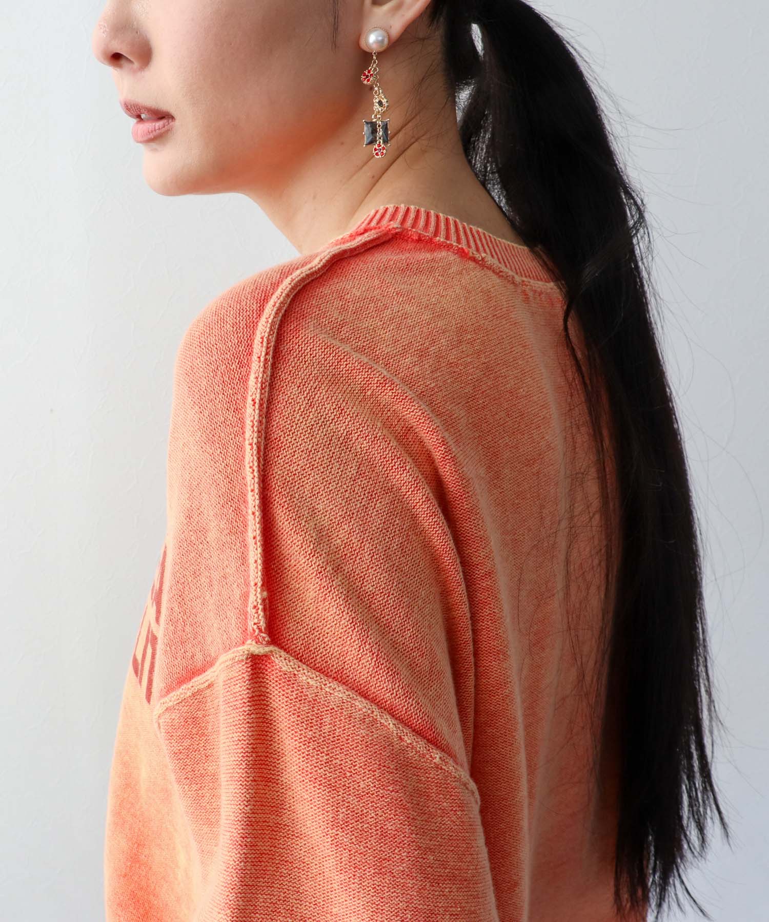 ケミカルウォッシュクルーロゴプルオーバー