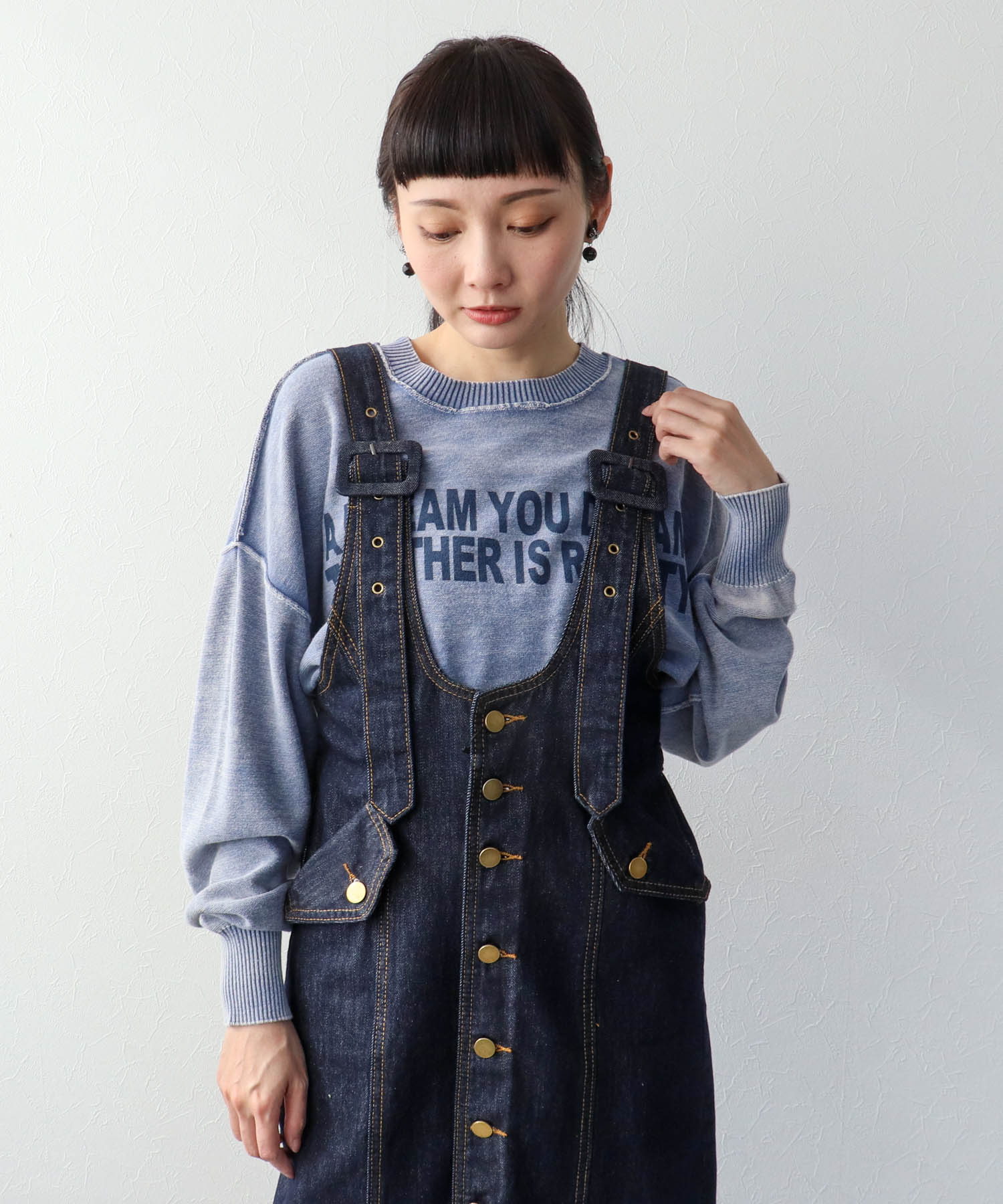 ケミカルウォッシュクルーロゴプルオーバー