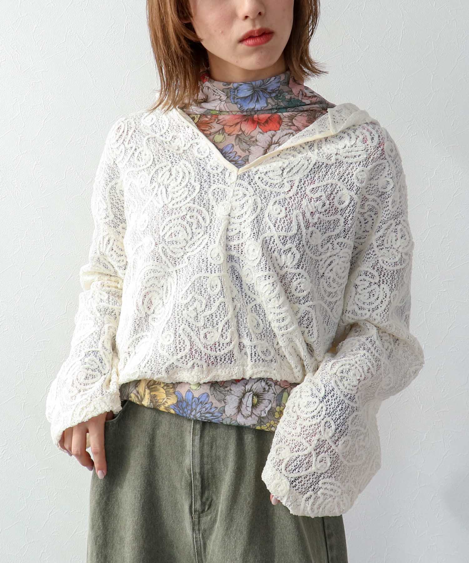 ドロストショートフーディー