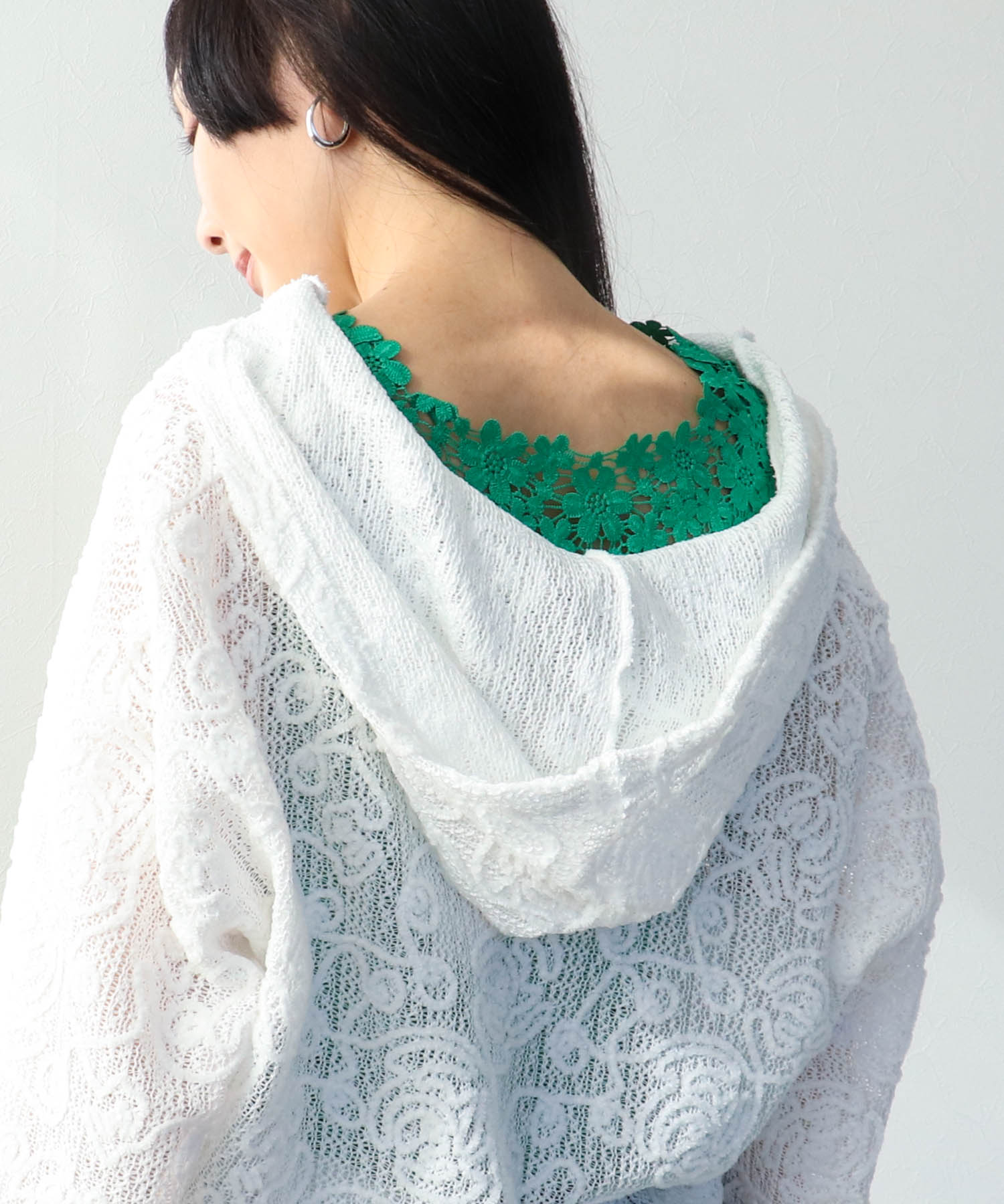 ドロストショートフーディー