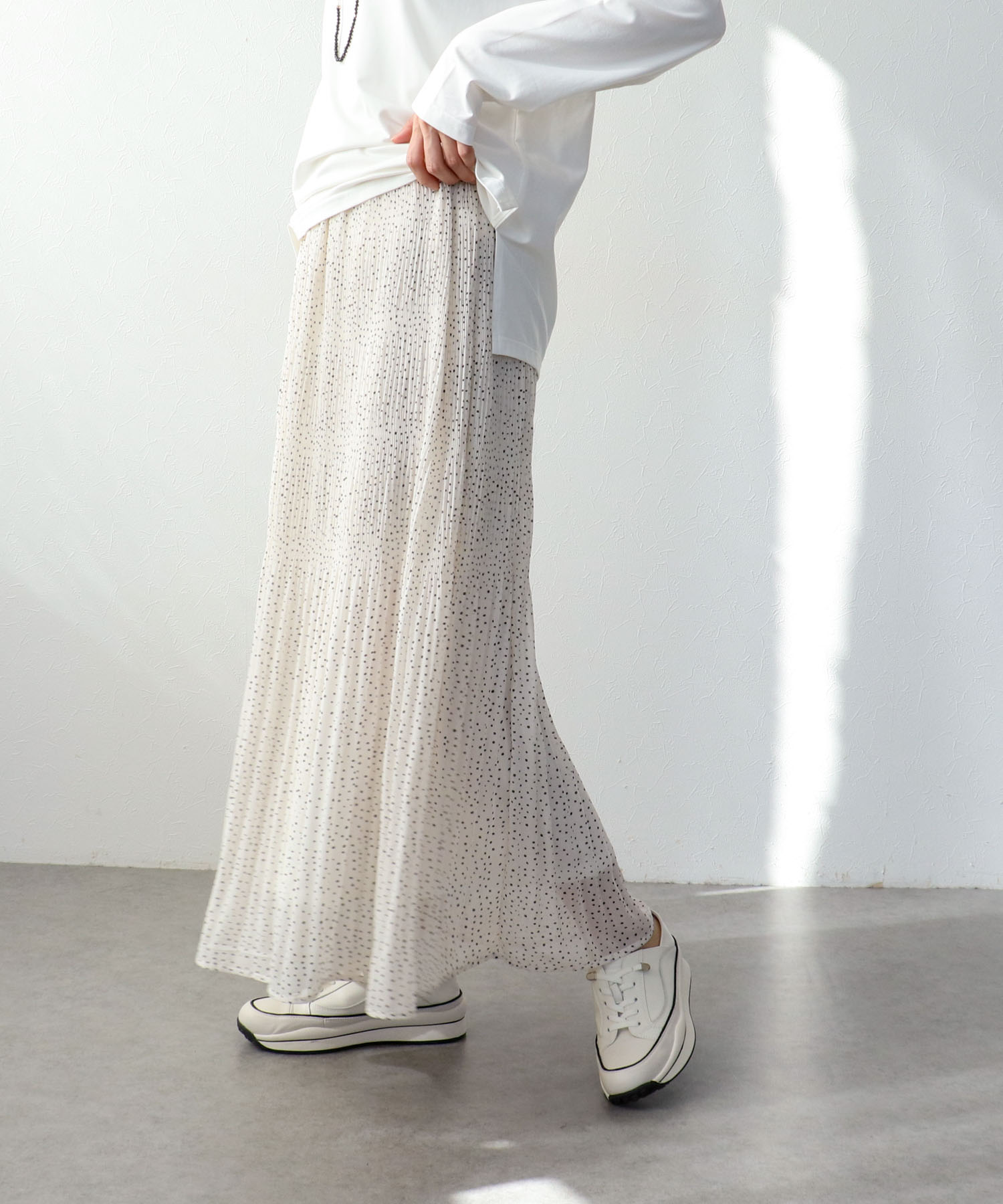ドットマジョリカプリーツスカート