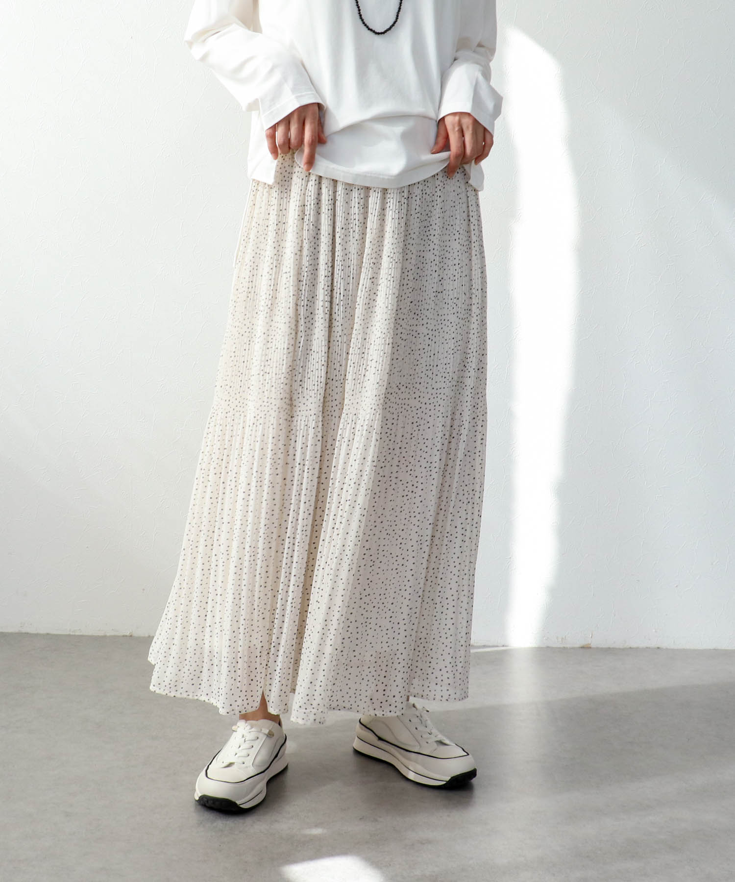 ドットマジョリカプリーツスカート