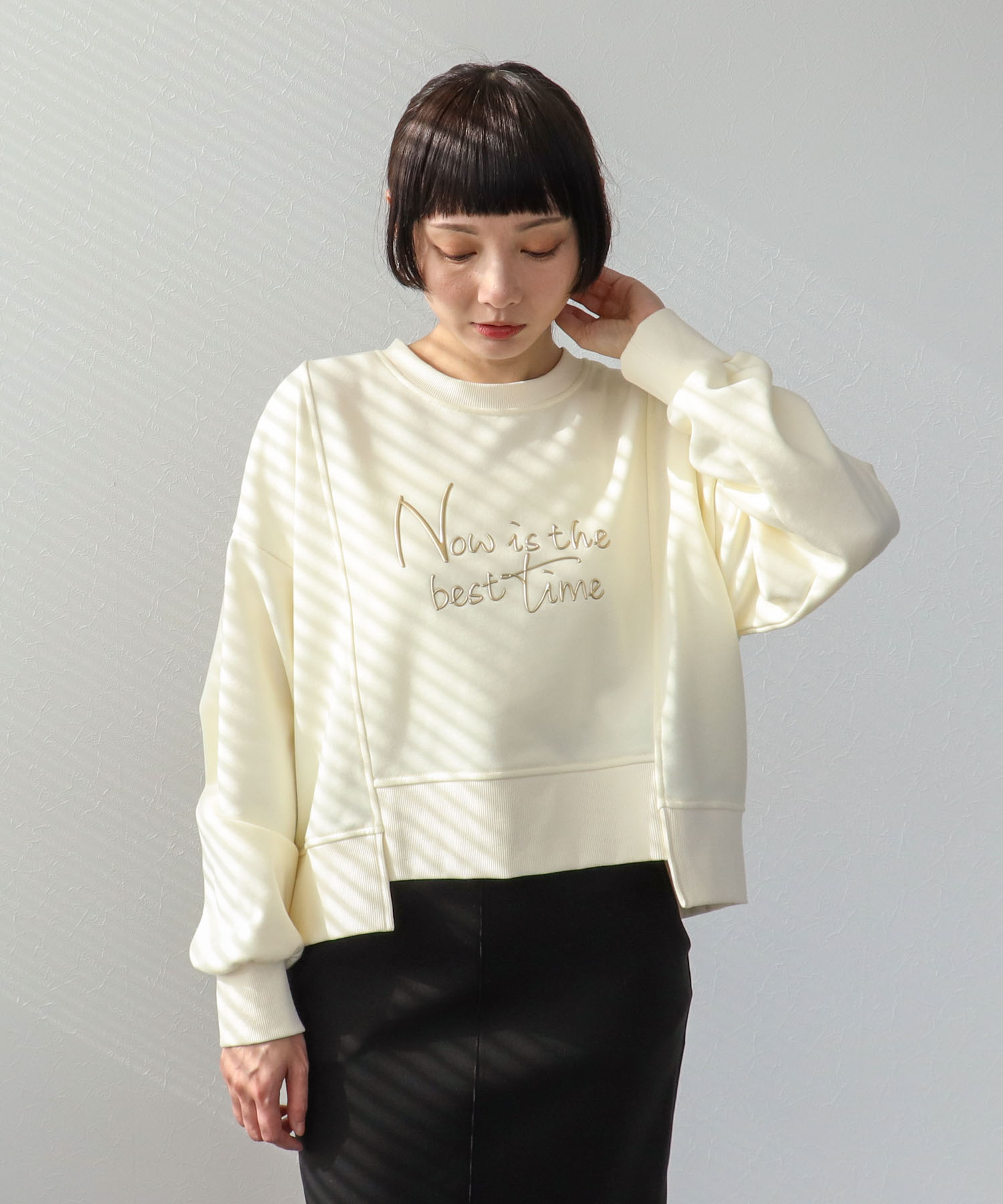 金属エンボスバックファスナープルオーバー