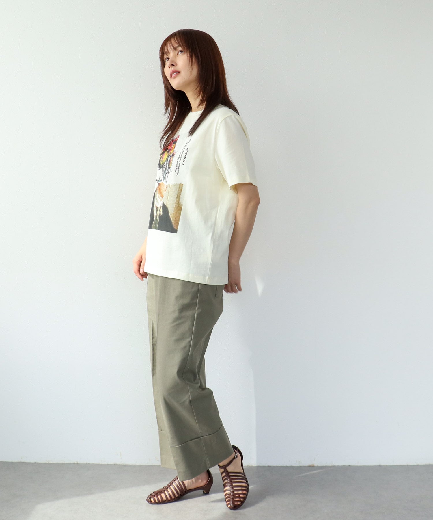 ロールヘムセンタープレスイージーパンツ