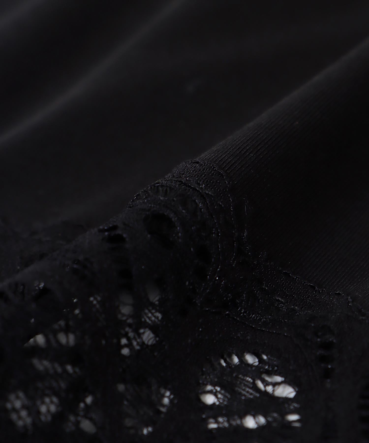 イレギュラーレースヘムプルオーバー