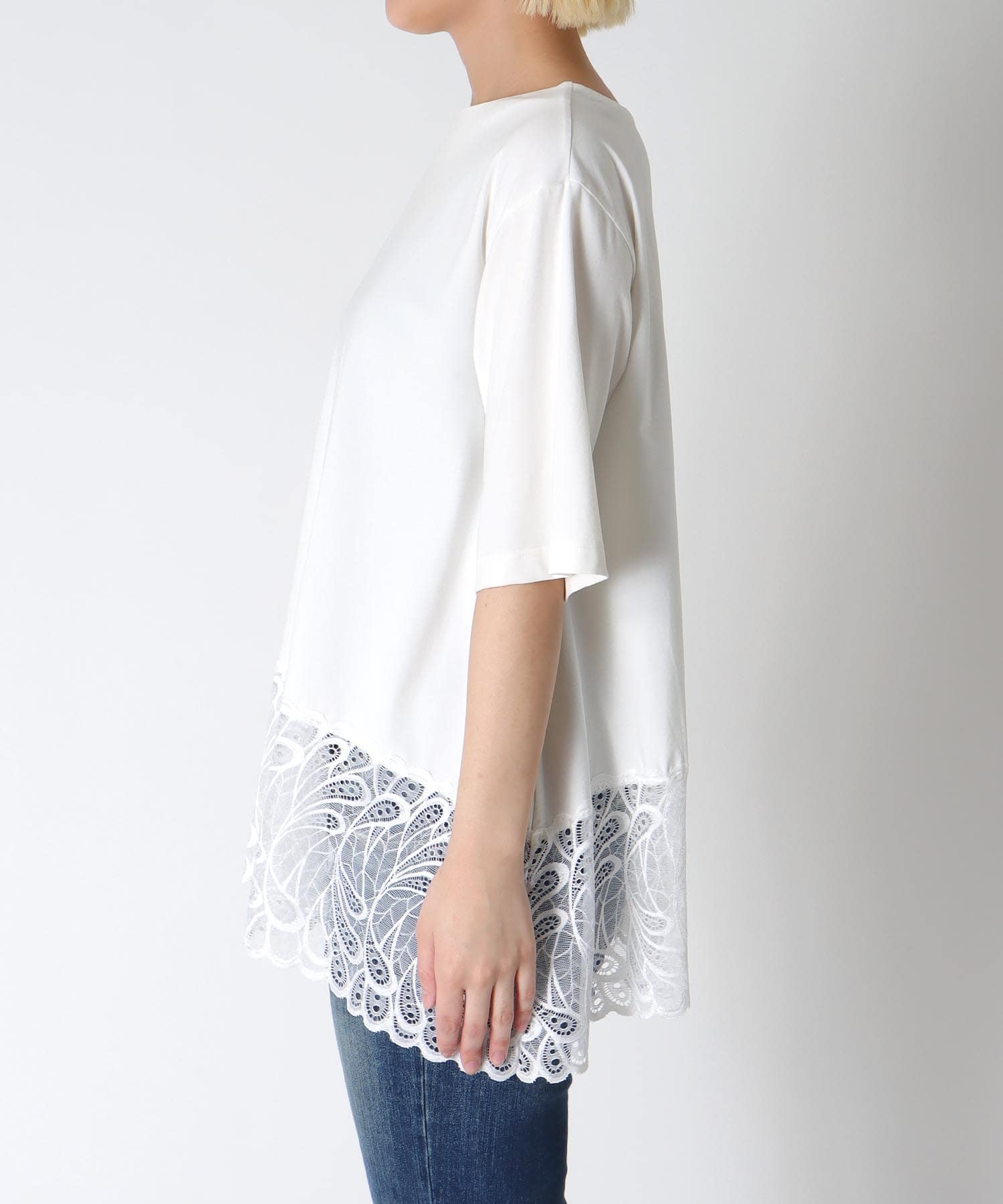 イレギュラーレースヘムプルオーバー