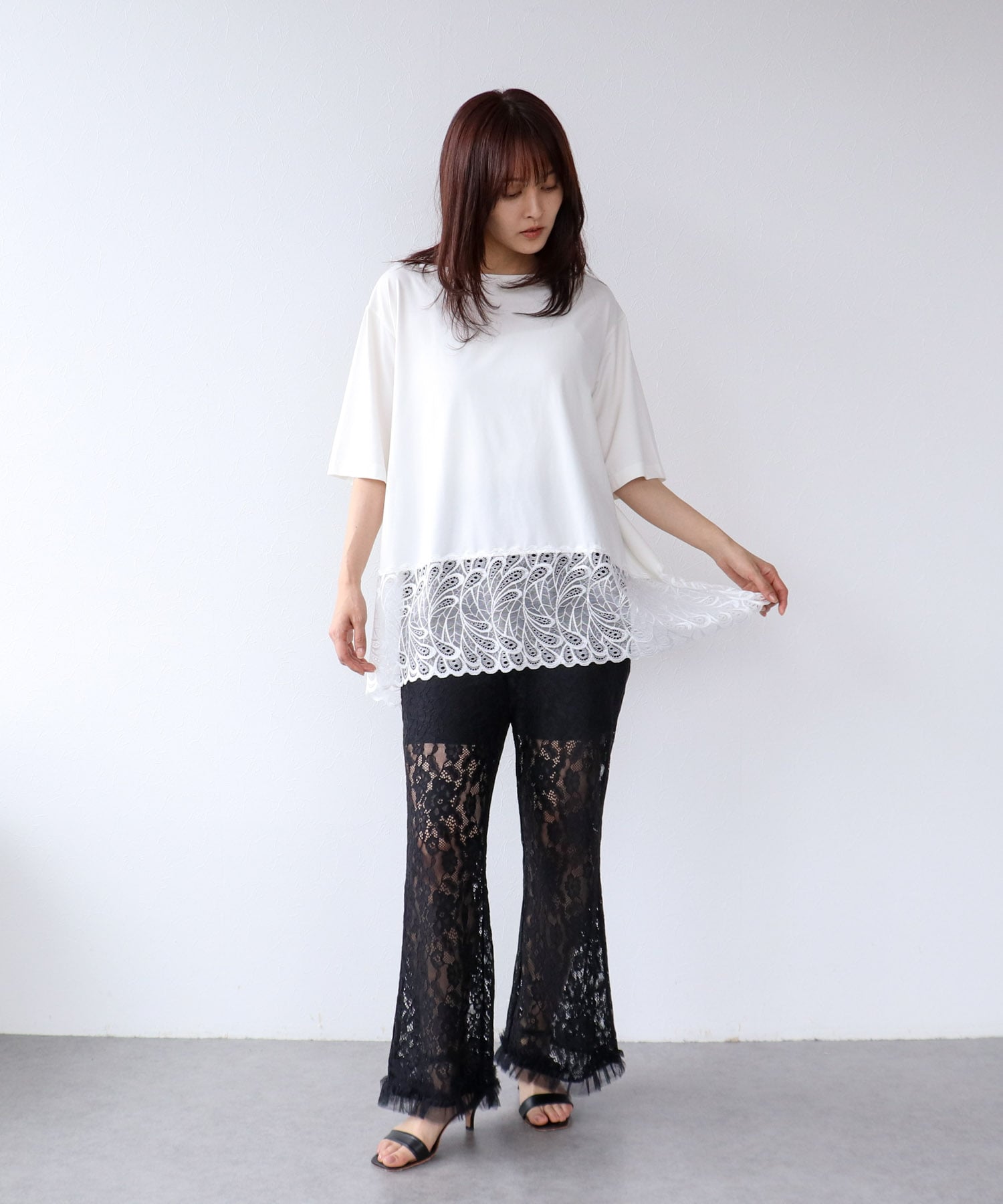 イレギュラーレースヘムプルオーバー