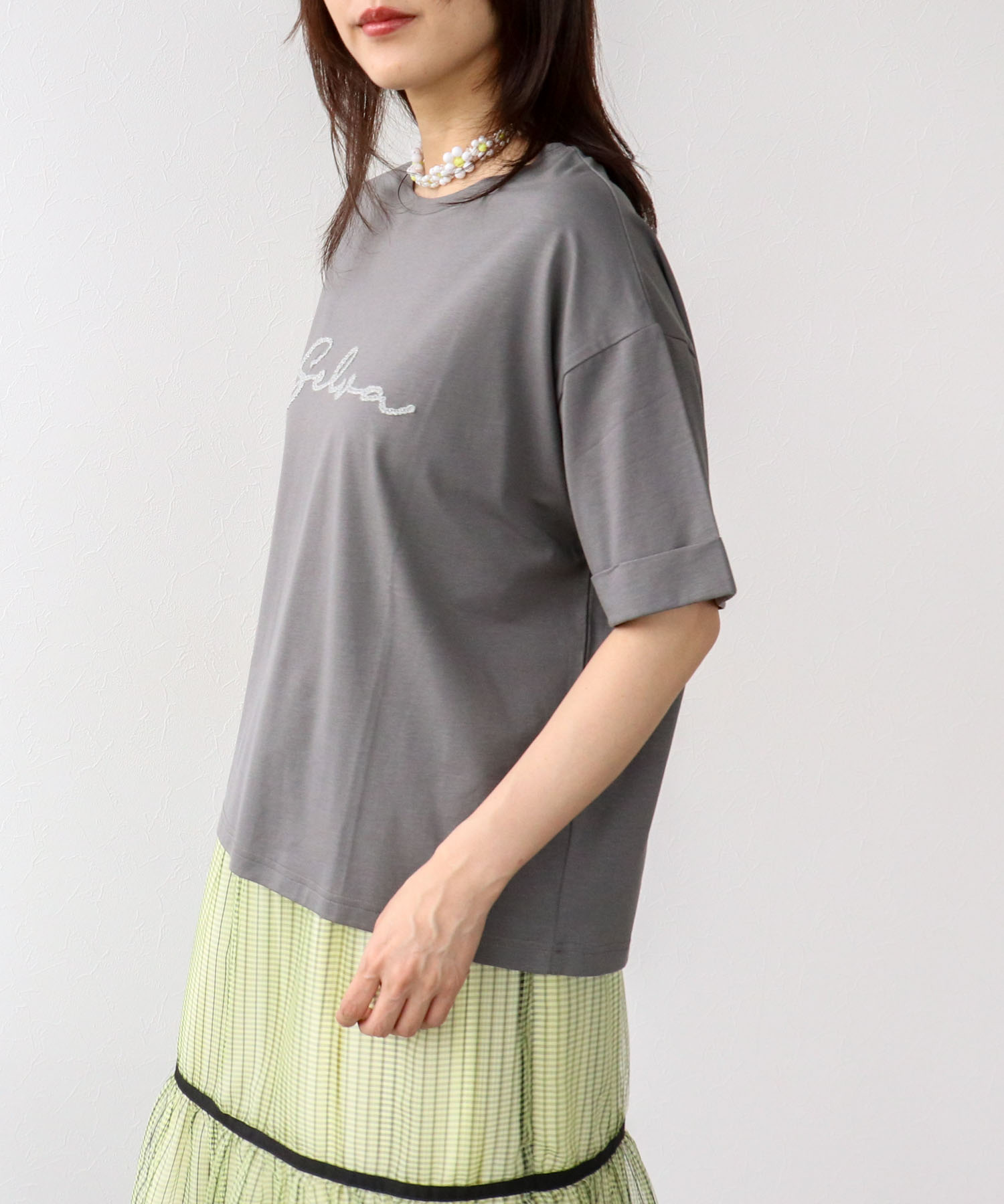 コード刺繍ロゴTシャツ
