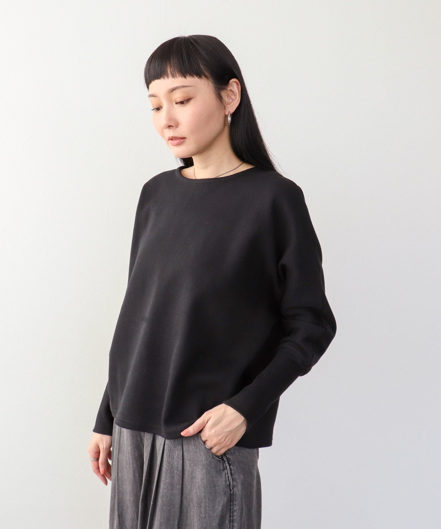 サカリバドルマンバックジッププルオーバー