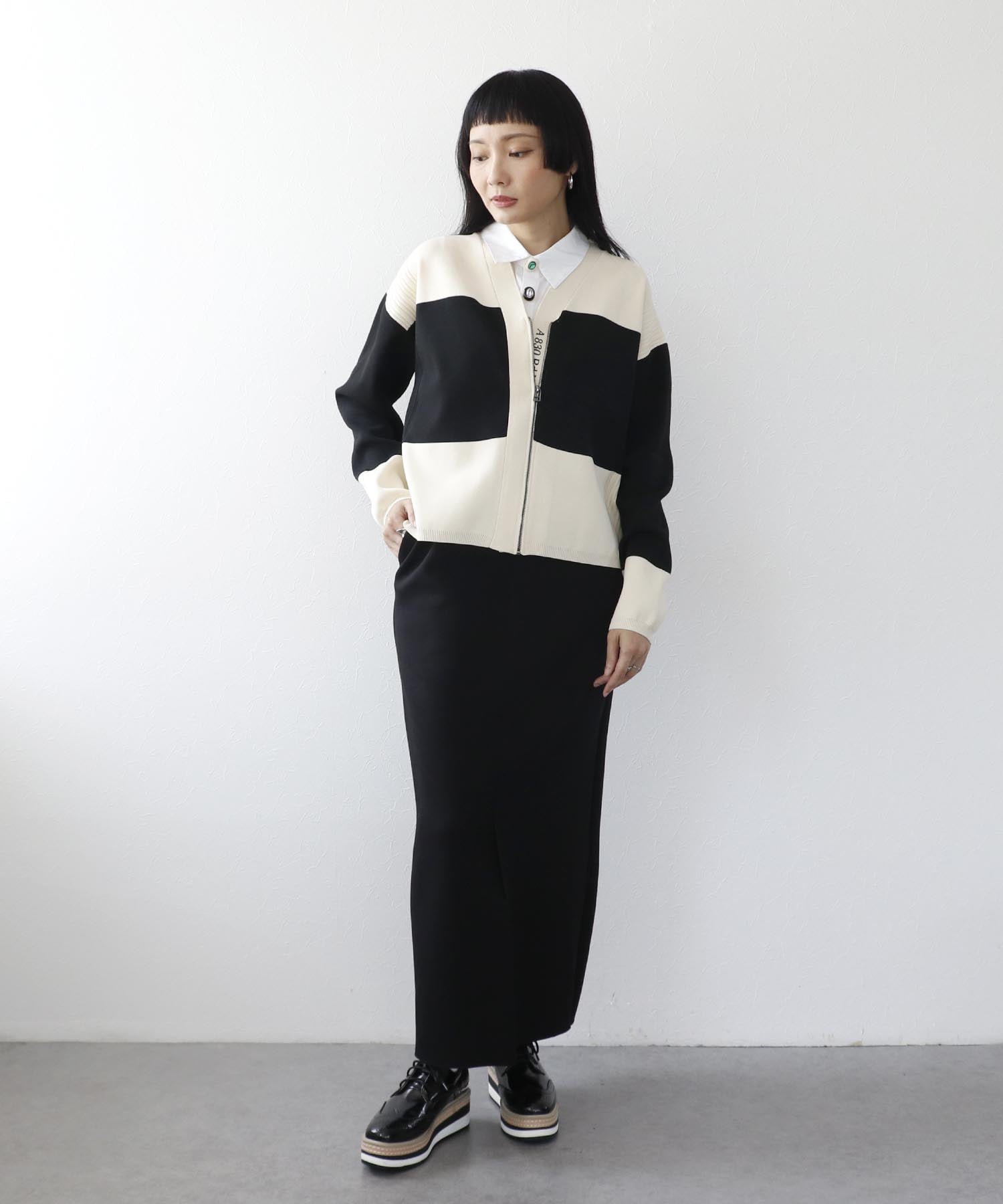 超軽量編柄ロゴZIPブルゾン